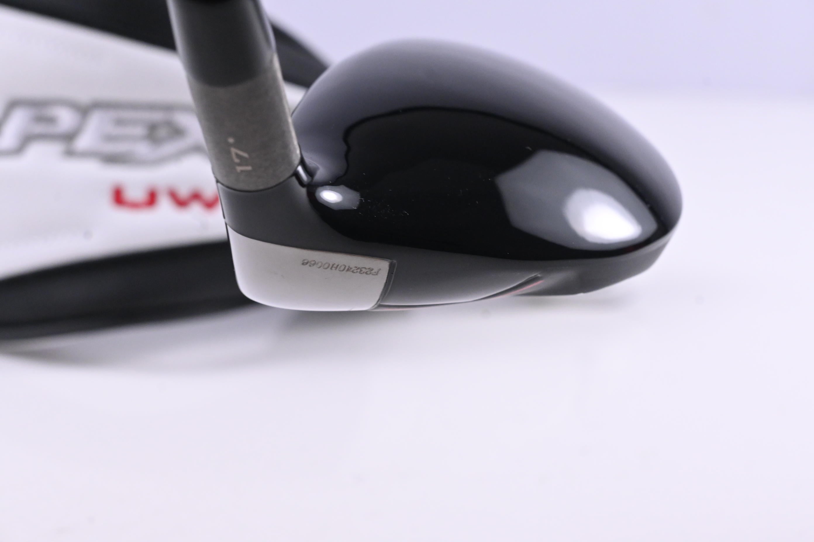 Callaway Apex UW 24 #2 Hybrid / 17 Degree / Stiff Flex MMT 70 Shaft