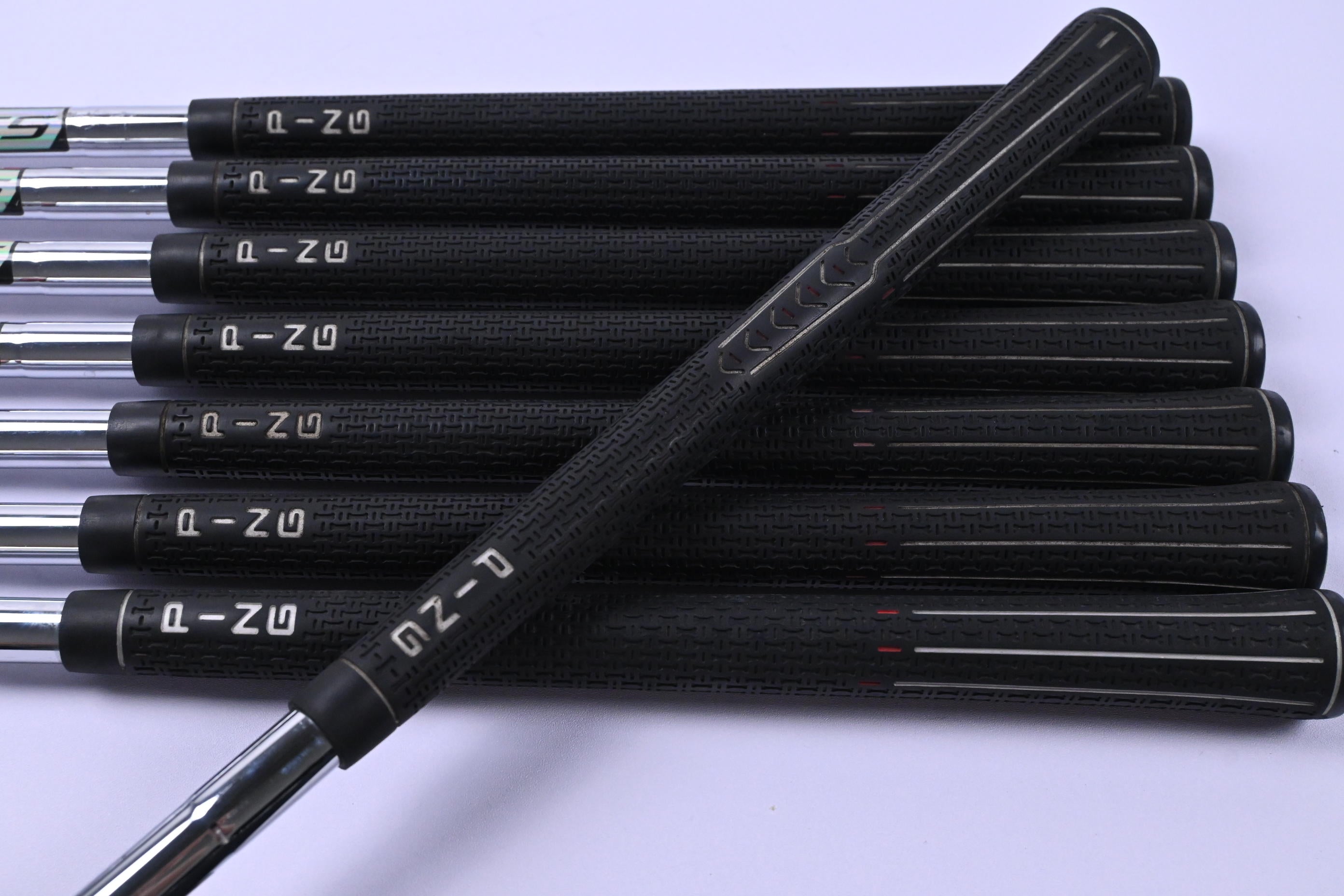 Ping G20 Irons / 4-PW+SW / Black Dot / Regular Flex Ping CFS Shafts