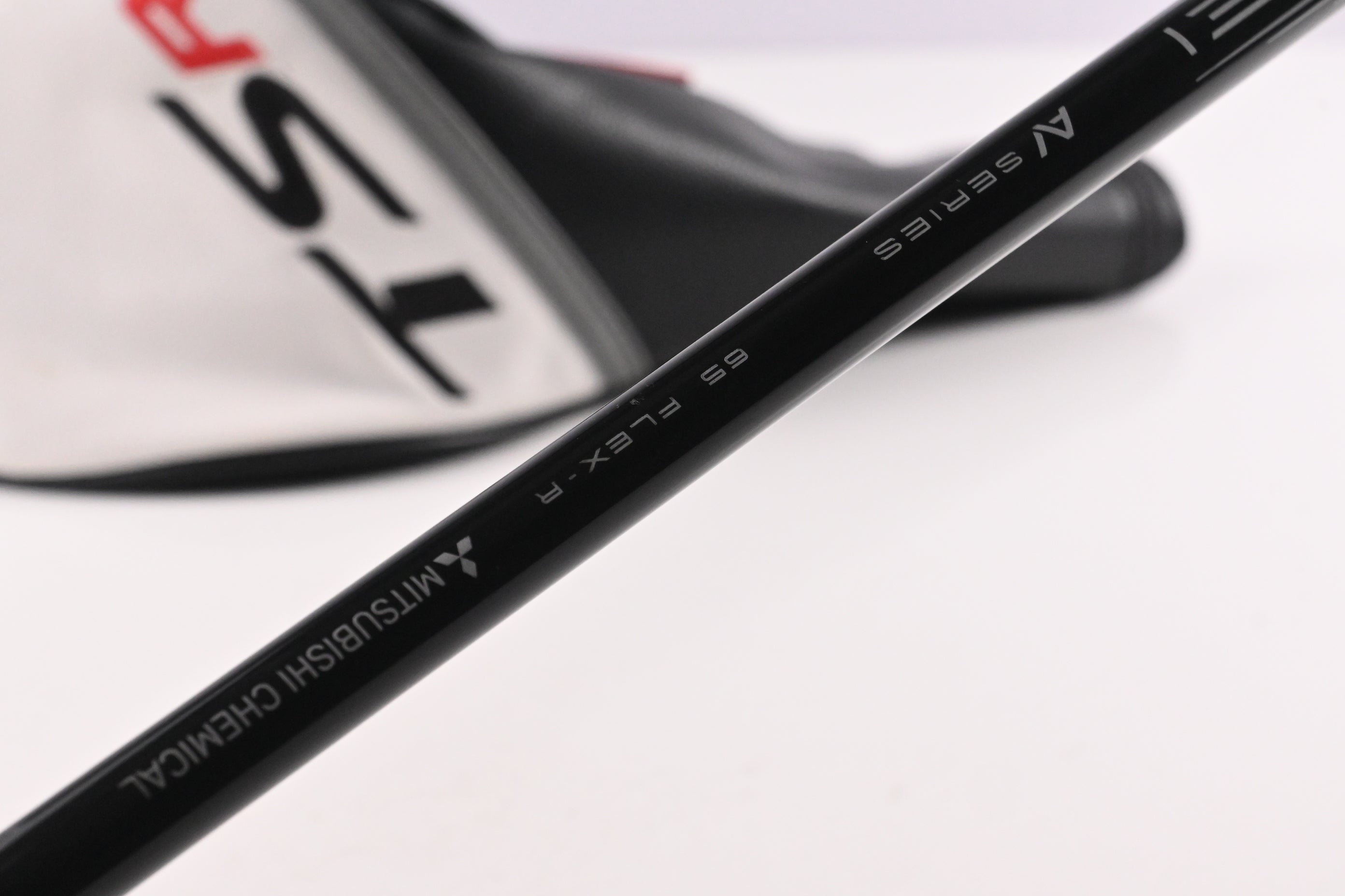 Titleist TSR2 #3 Wood / 16.5 Degree / Regular Flex Tensei AV Blue 65 Shaft