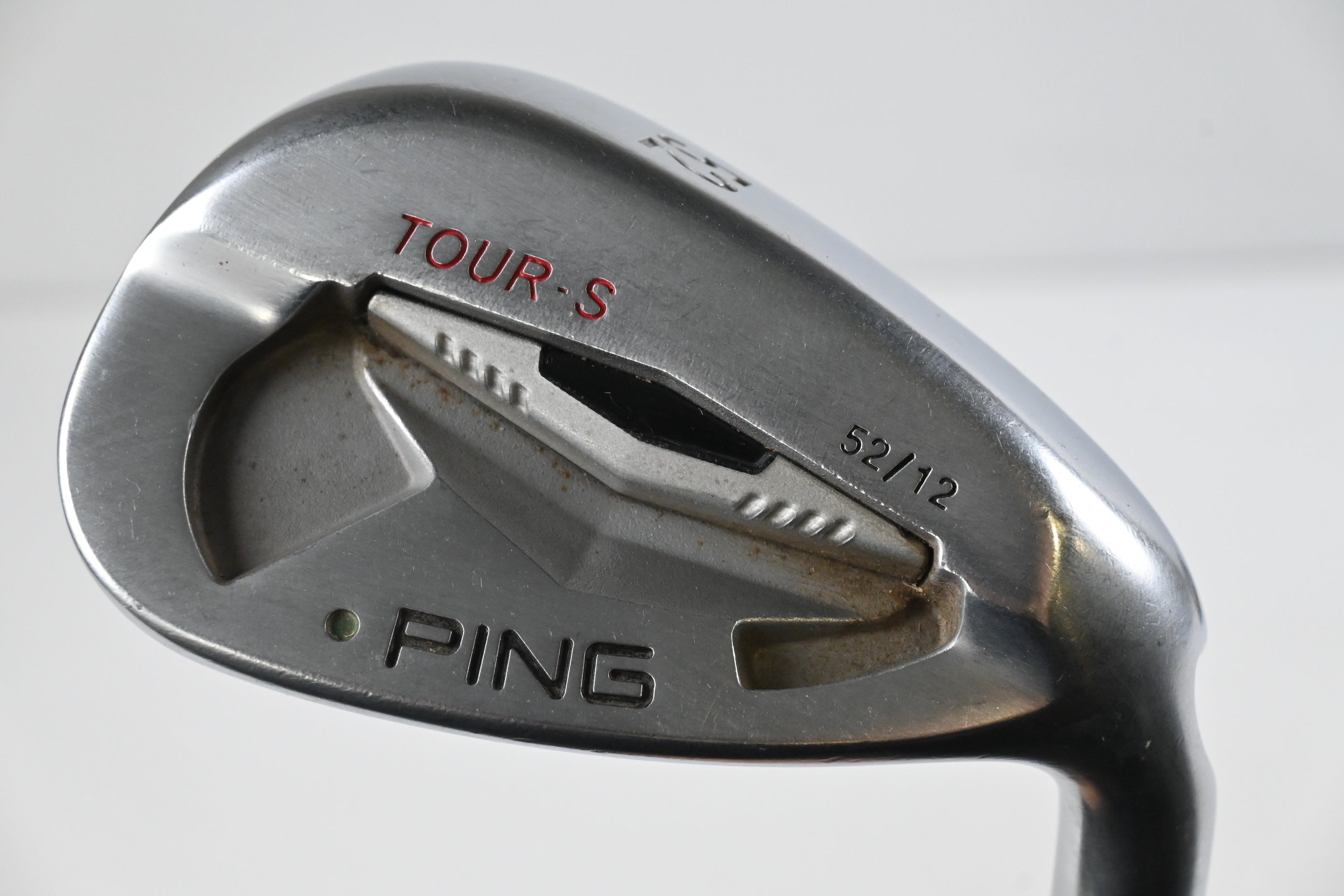 Ping Tour-S Gap Wedge / 52 Degree / Green Dot / Wedge Flex Steel Shaft