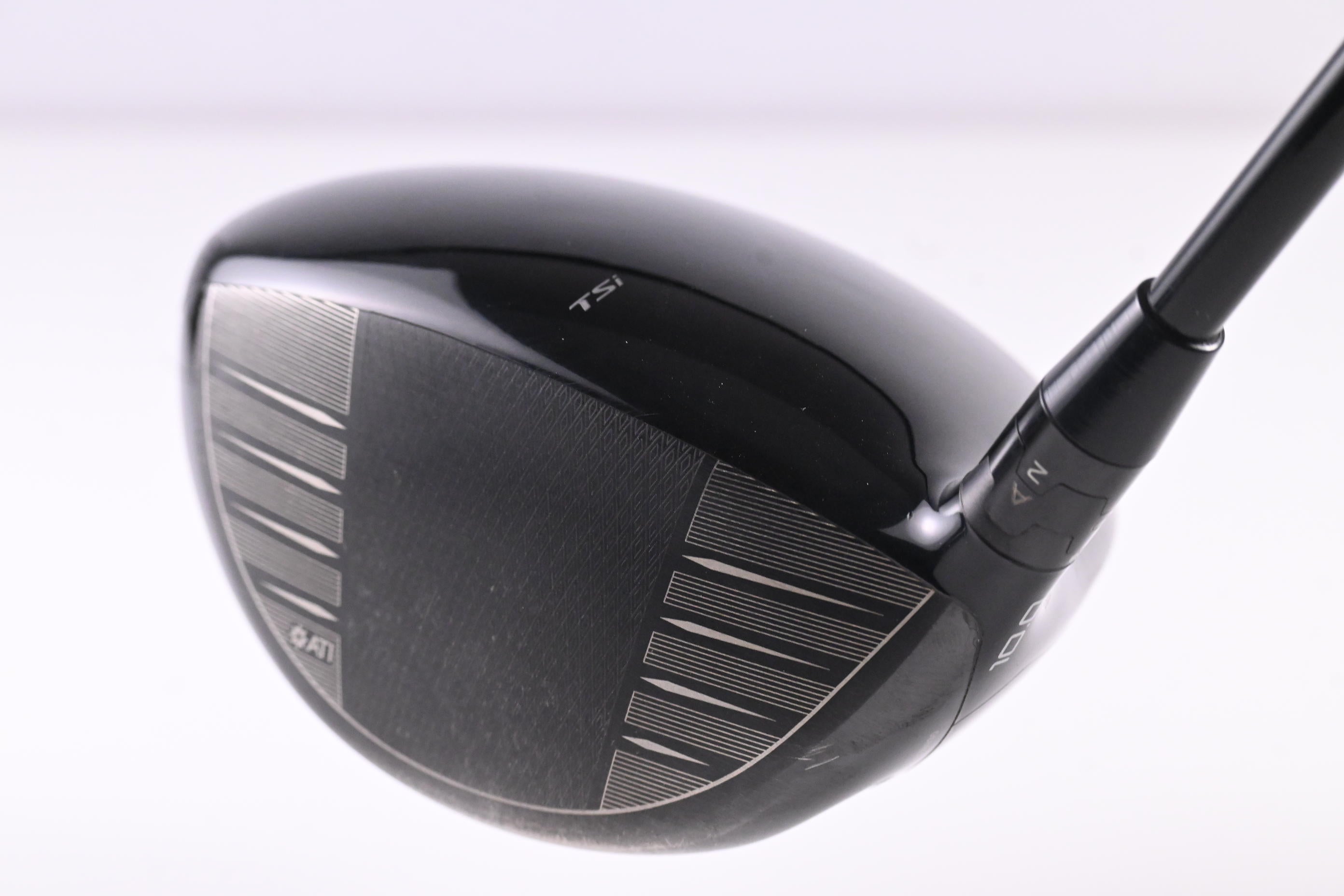 Titleist TSi3 Driver / 10 Degree / Stiff Flex HZRDUS Smoke RDX Black 60 Shaft