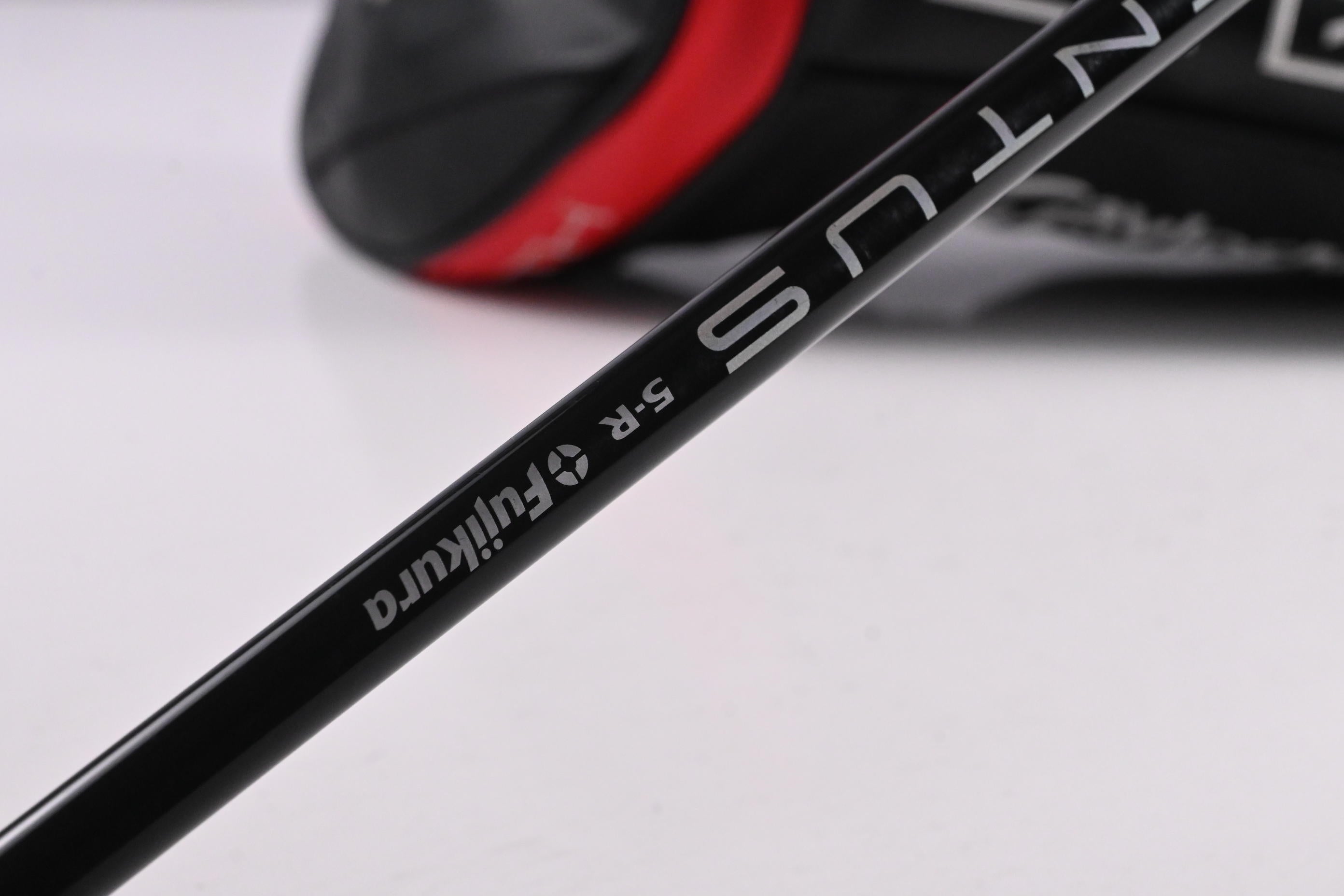 Taylormade Stealth Driver / 9 Degree / Regular Flex Ventus Red 5 Shaft