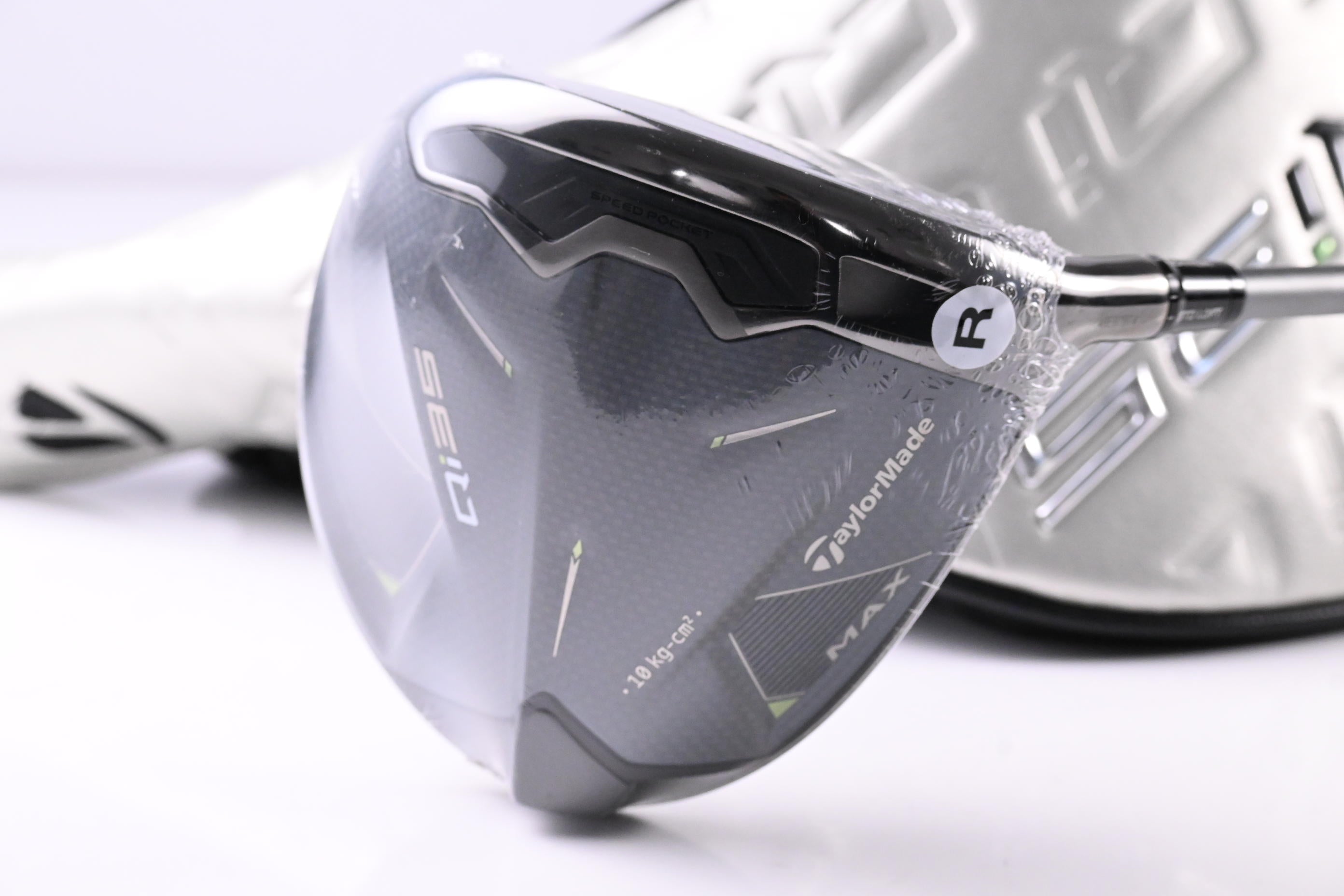 Taylormade Qi35 Max Driver / 12 Degree / Regular Flex Fujikura Air Speeder 50