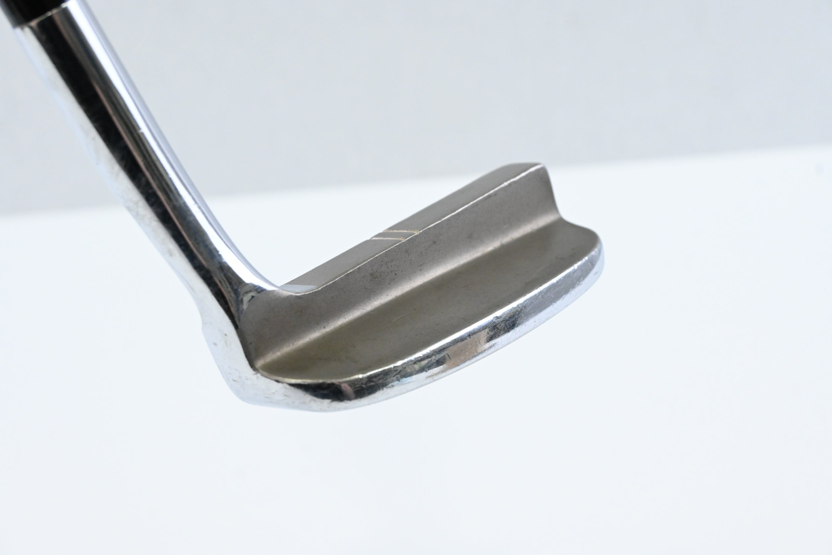 Yes! C-Groove Nicky Putter / 33 Inch