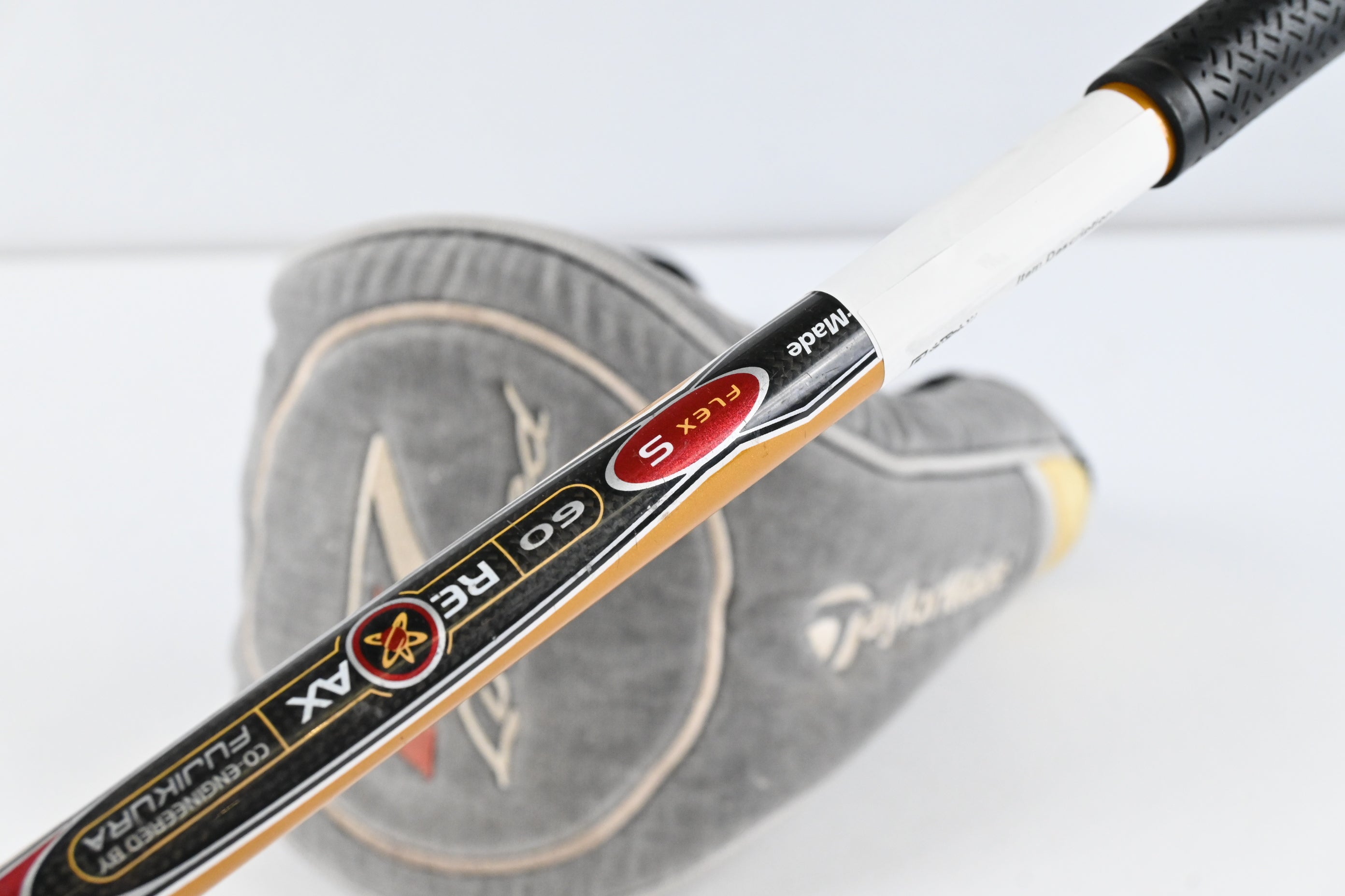 Taylormade R7 460 Driver / 10.5 Degree / Stiff Flex REAX 60 Shaft