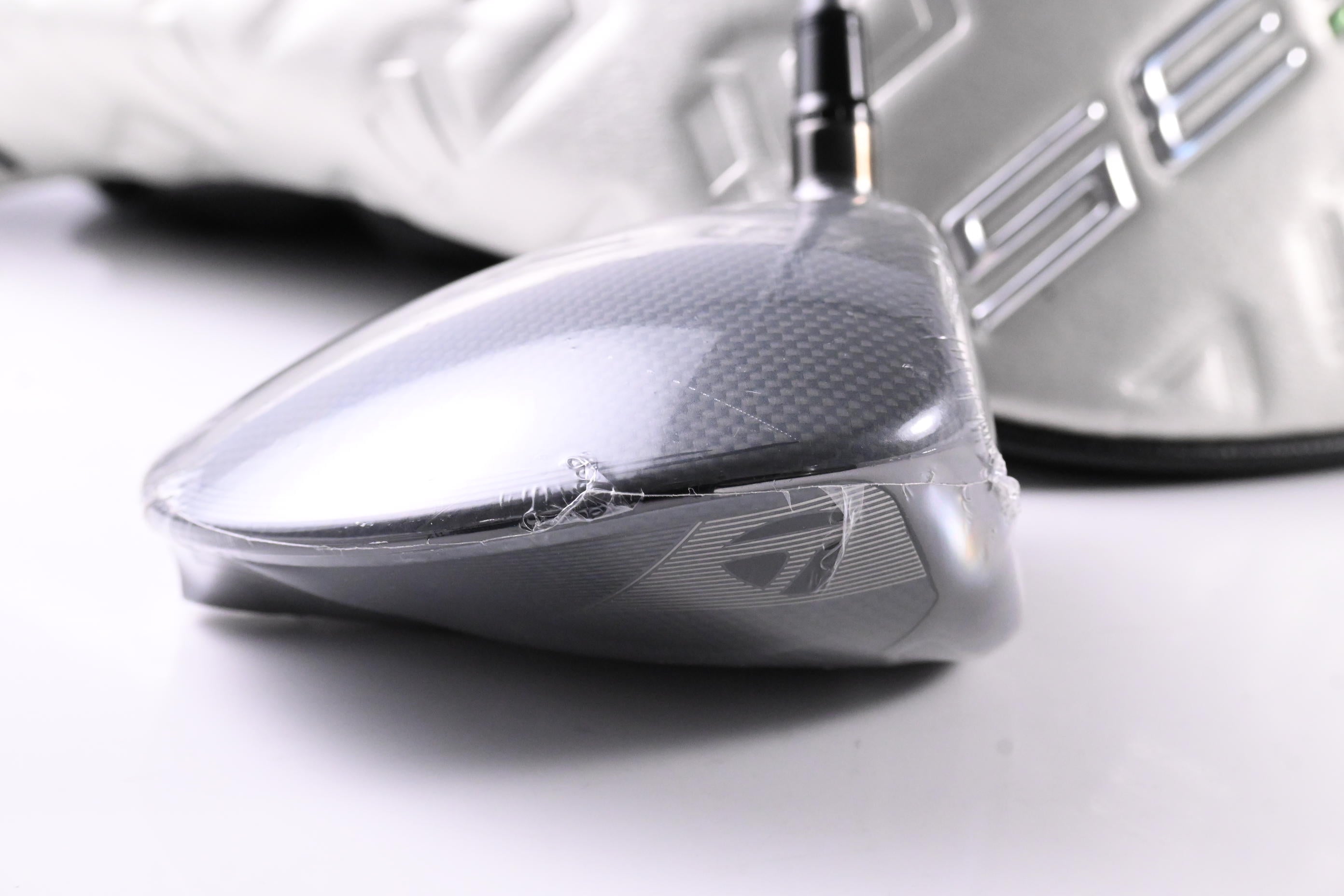 Taylormade Qi35 Max Driver / 12 Degree / Regular Flex Fujikura Air Speeder 50