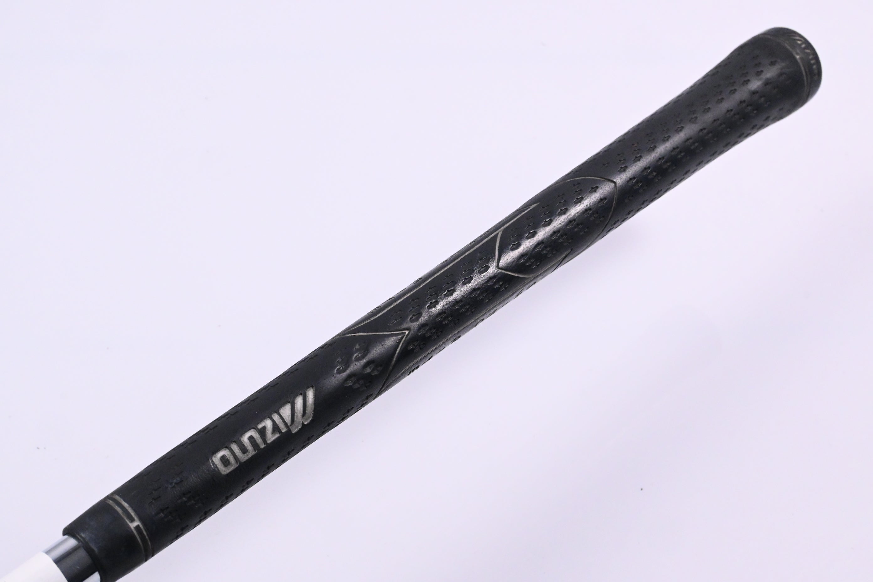 Mizuno MP-30 #4 Iron / 24 Degree / Regular Flex Dynamic Gold R300 Shaft