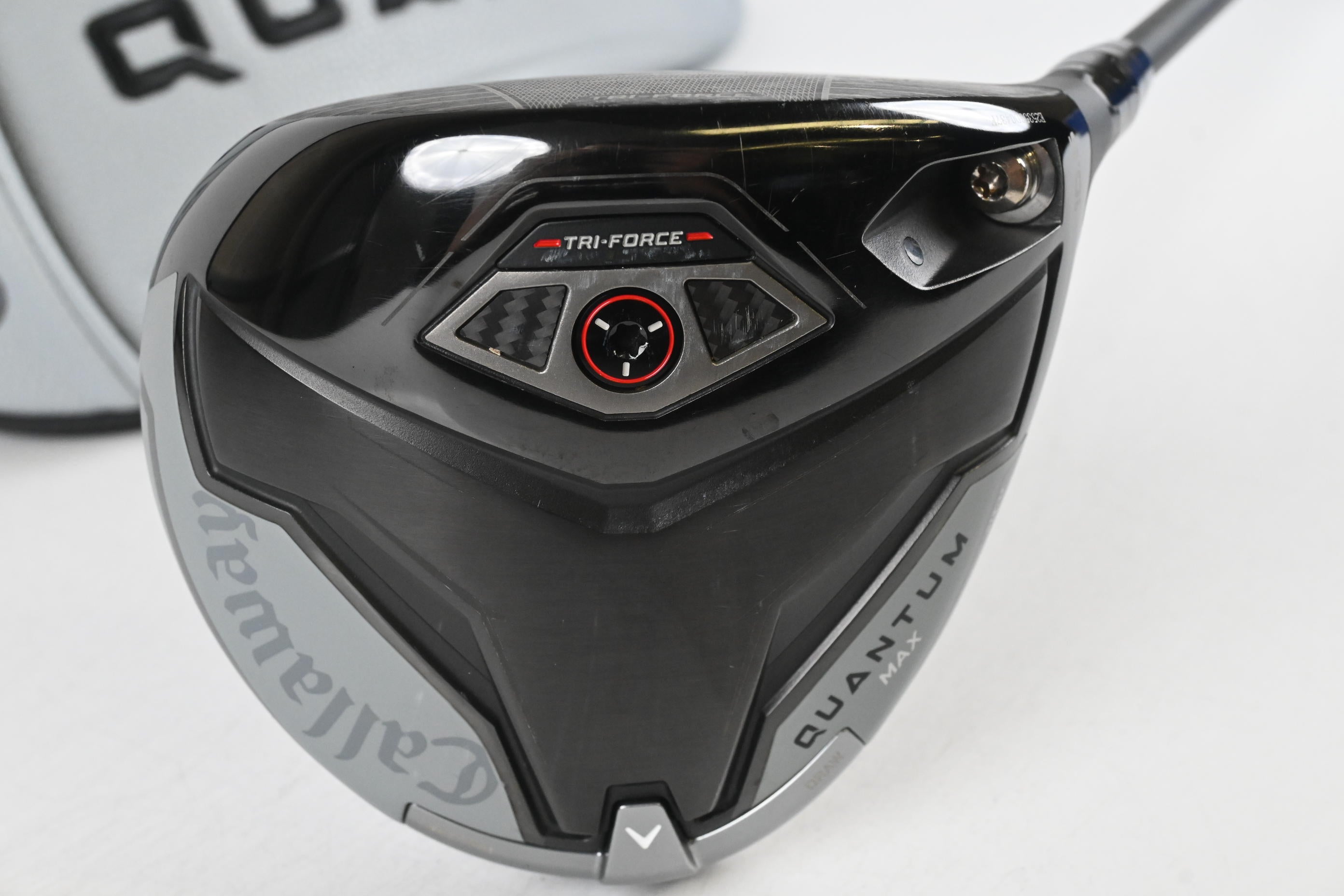 Callaway Quantum Max Driver / 10.5 Degree / Regular Flex Vanquish 4 Shaft