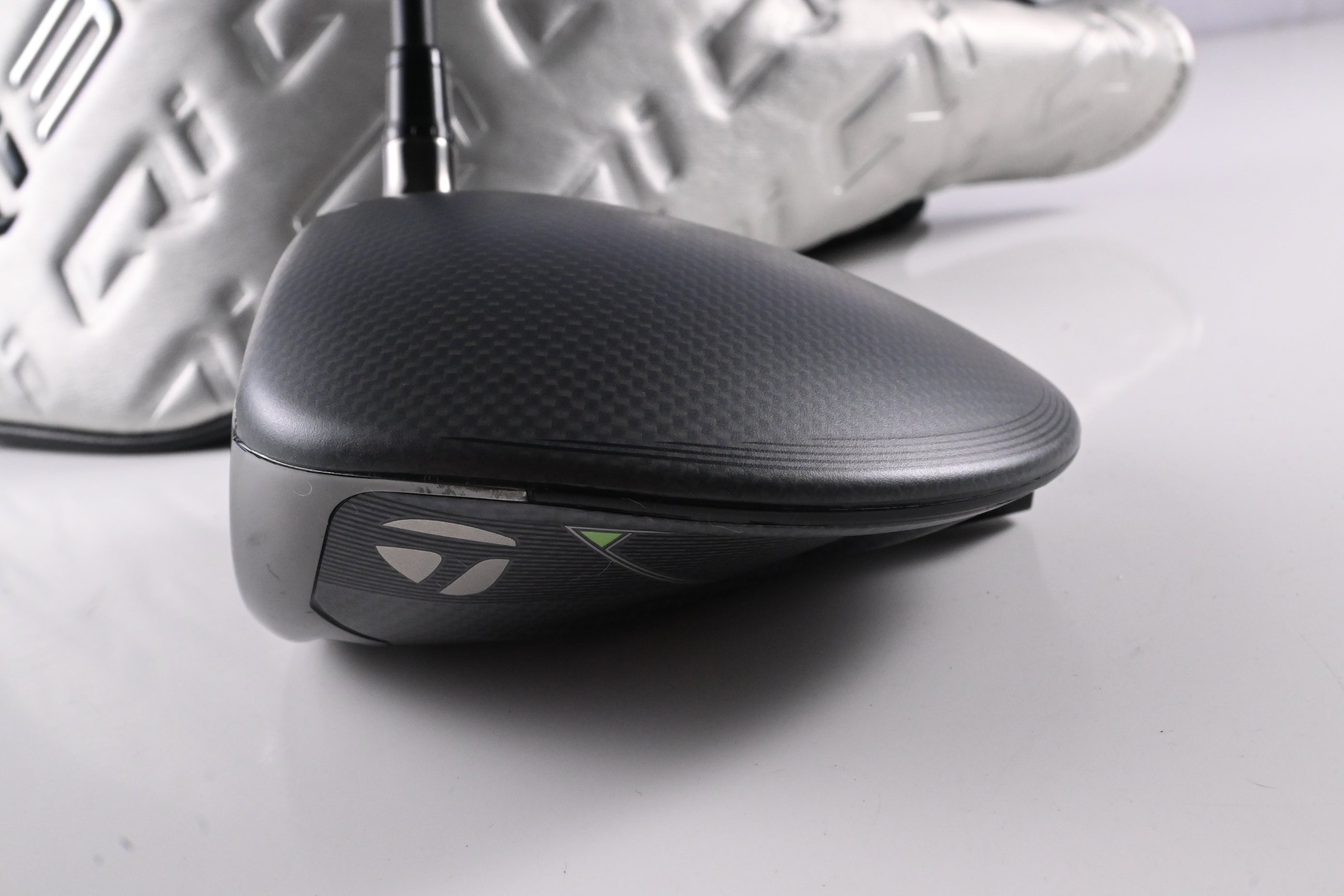 Left Hand Taylormade Qi35 Driver / 10.5 Degree / Regular Flex Ventus Blue 5