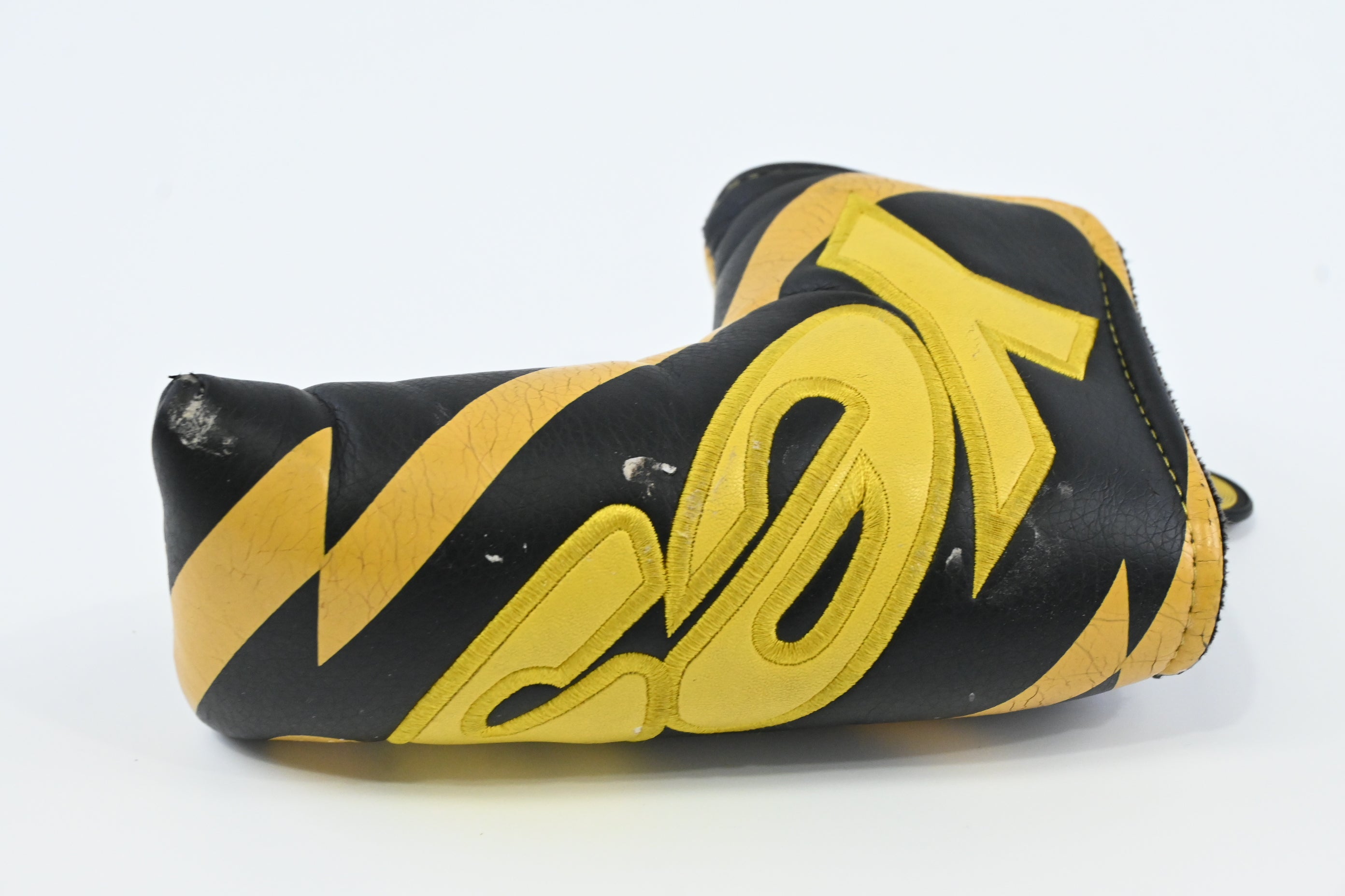 Yes! C-Groove Nicky Putter / 33 Inch