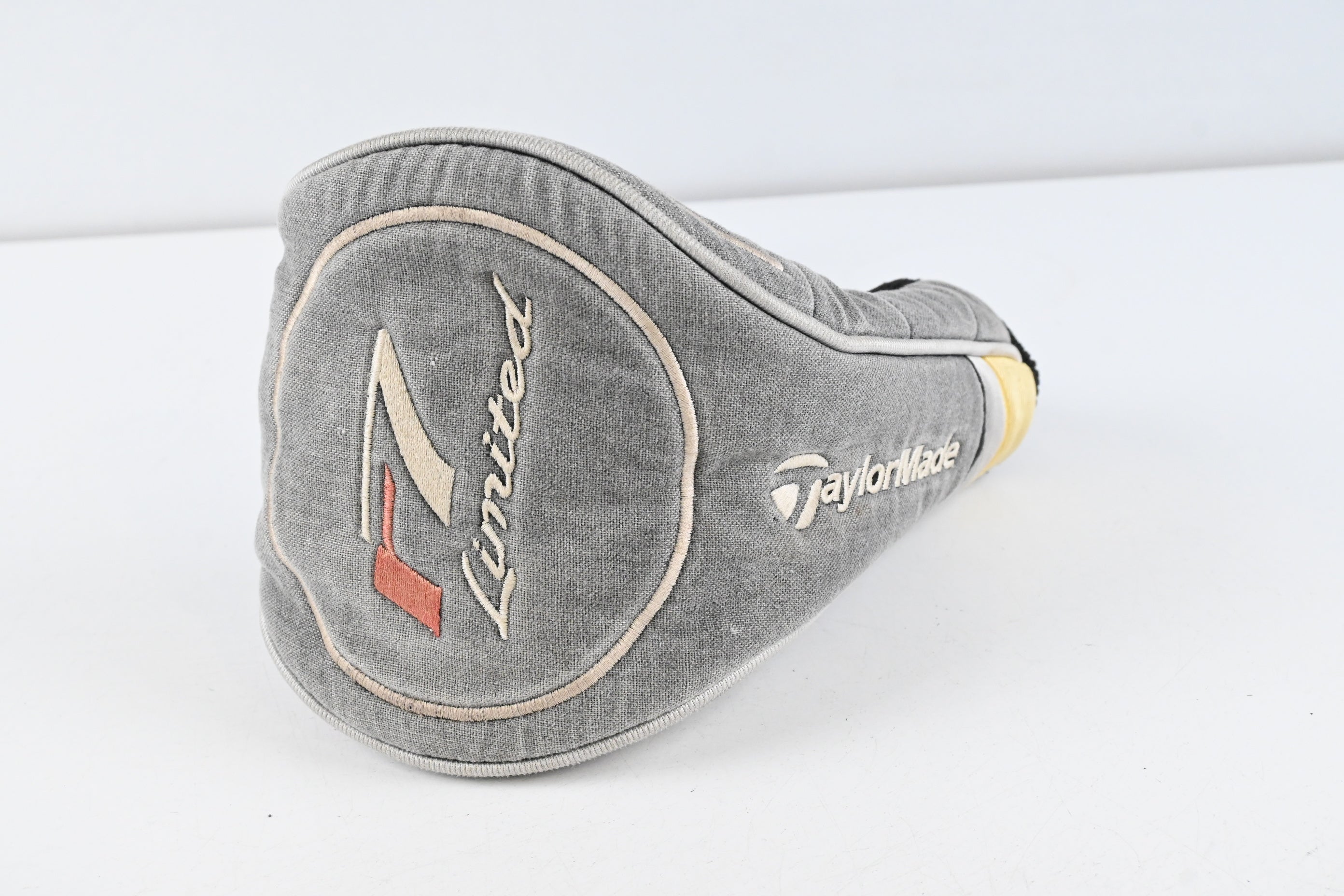 Taylormade R7 460 Driver / 10.5 Degree / Stiff Flex REAX 60 Shaft