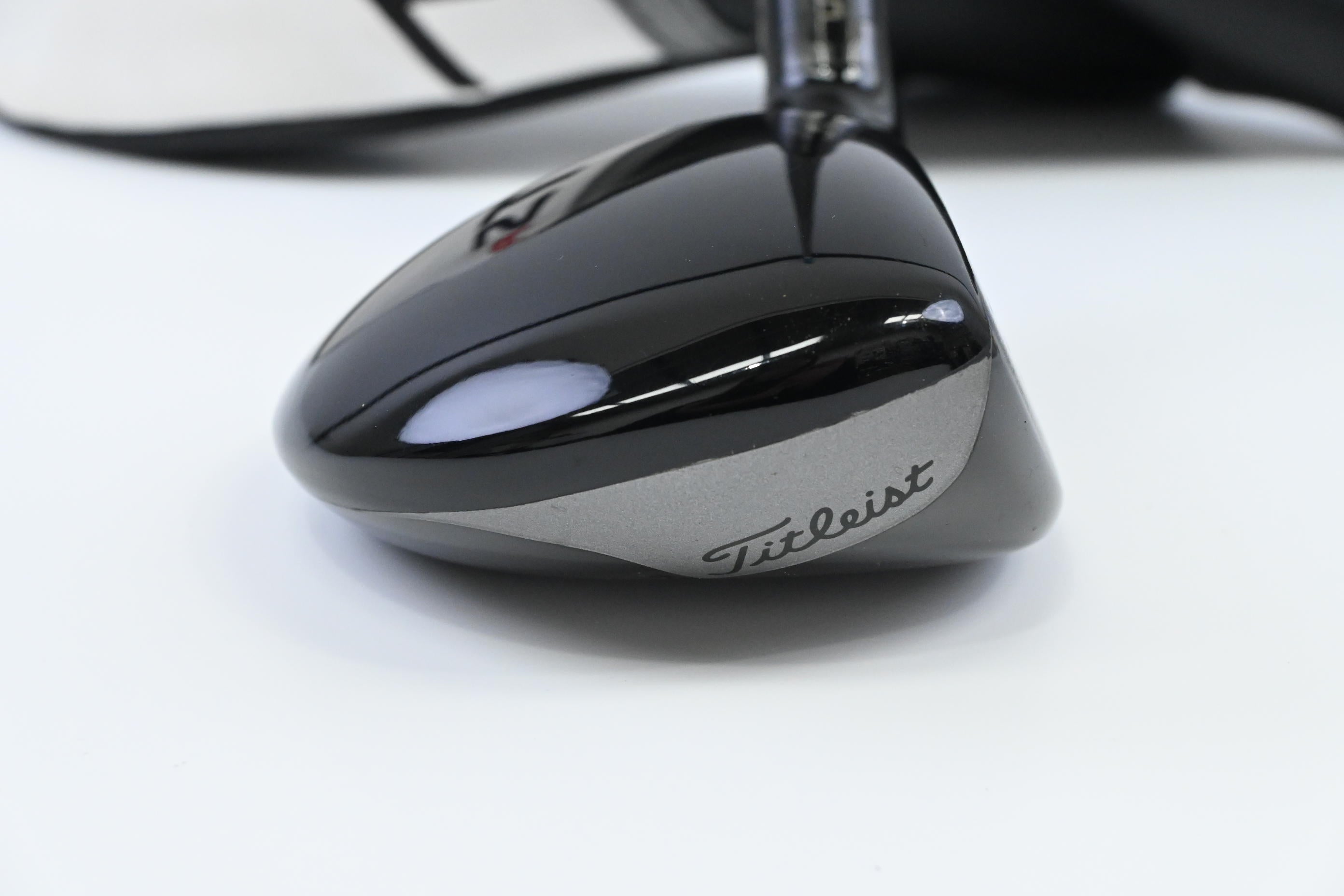 Titleist TSR1 #5 Hybrid / 23 Degree / Senior Flex Kuro Kage Black 55 Shaft