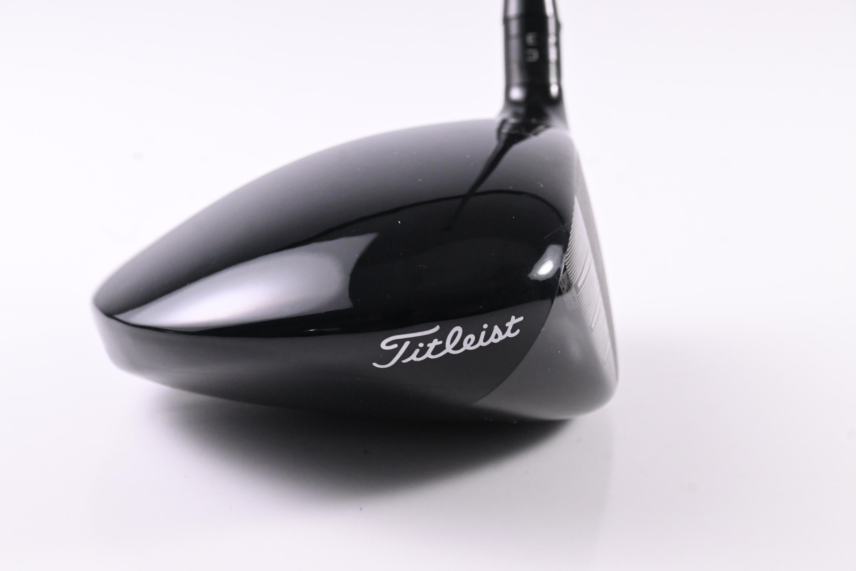 Titleist GT2 Driver / 9 Degree / Regular Flex Tensei AV RAW Blue 65 Shaft
