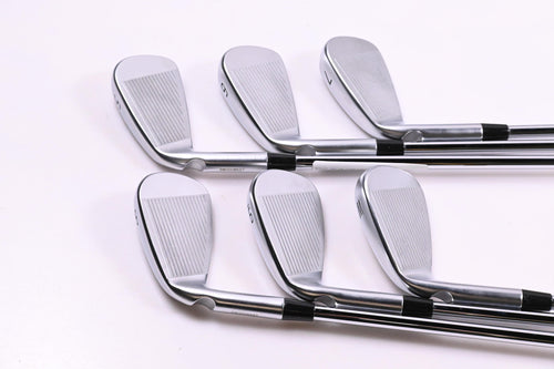 Ping i540 Irons / 5-PW / Blue Dot / Regular Flex Dynamic Gold Mid 100 R300
