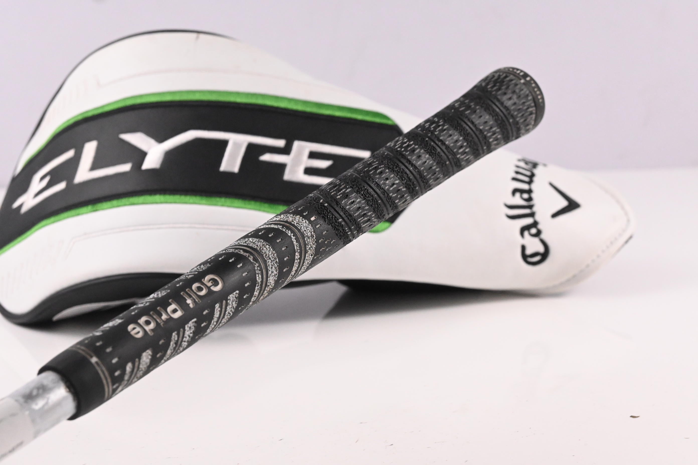 Callaway Elyte Driver / 10.5 Degree / Regular Flex Denali Charcoal 50 Shaft