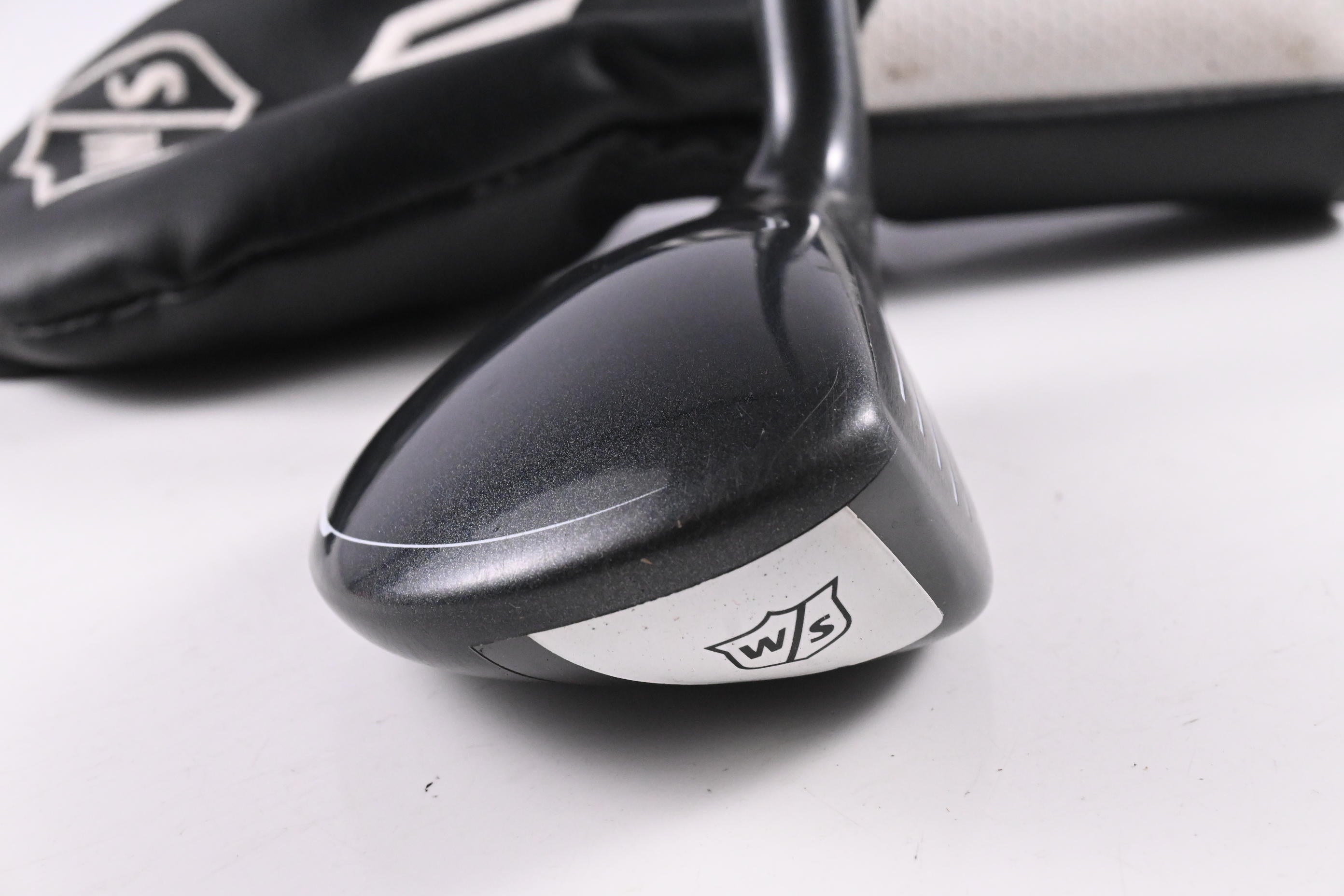 Wilson Staff Launch Pad #3 Hybrid / 19.5 Degree / Senior Flex Helium Black 65