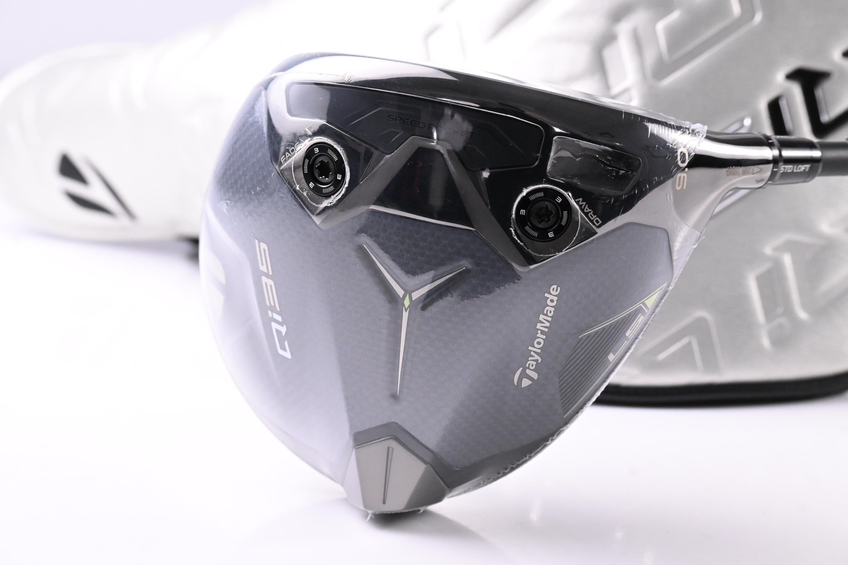 Taylormade Qi35 LS Driver / 9 Degree / Stiff Flex Kai'li Blue CB Dark Wave 60