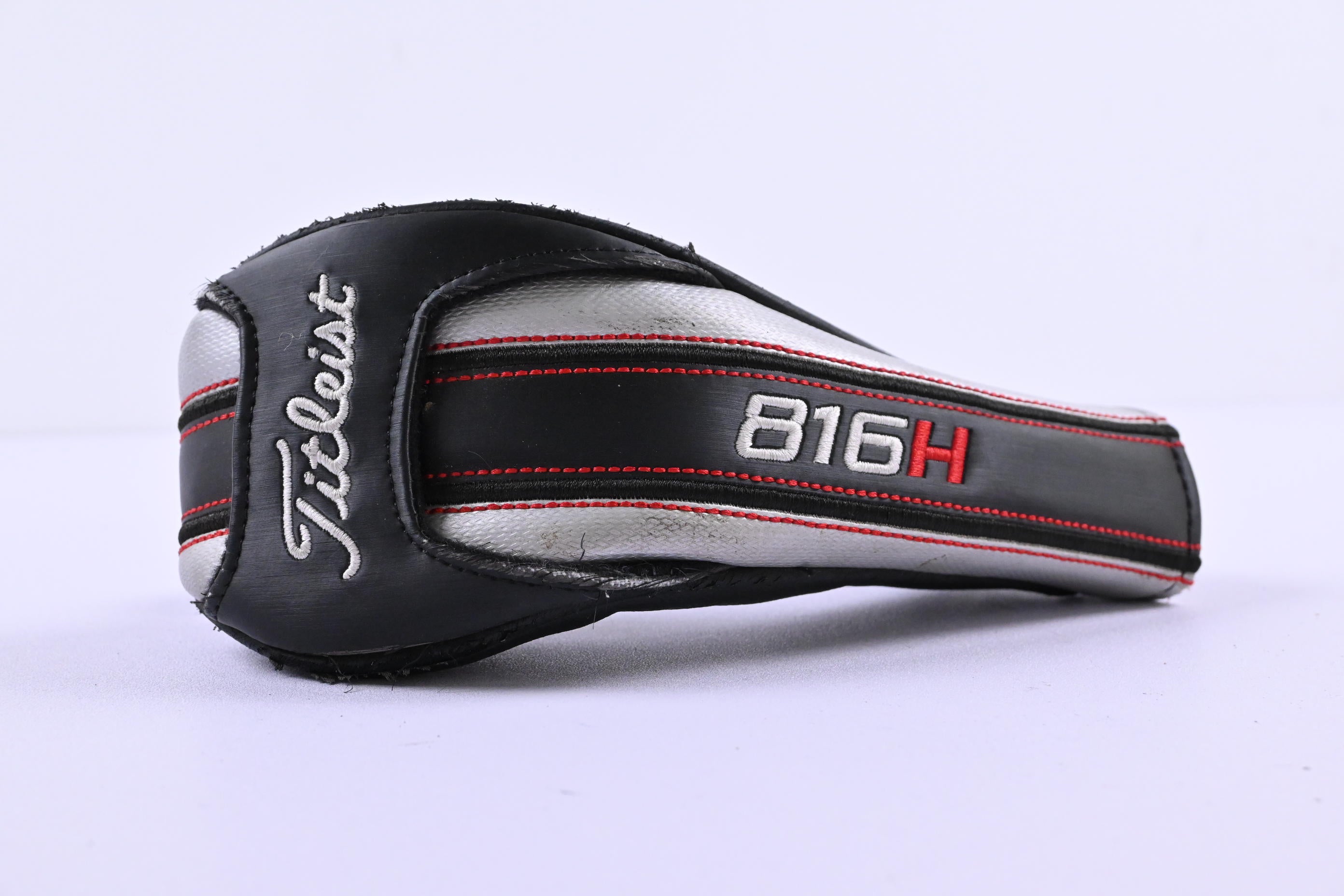 Left Hand Titleist 816 H2 #3 Hybrid / 19 Degree / Stiff Flex Rogue Black 85