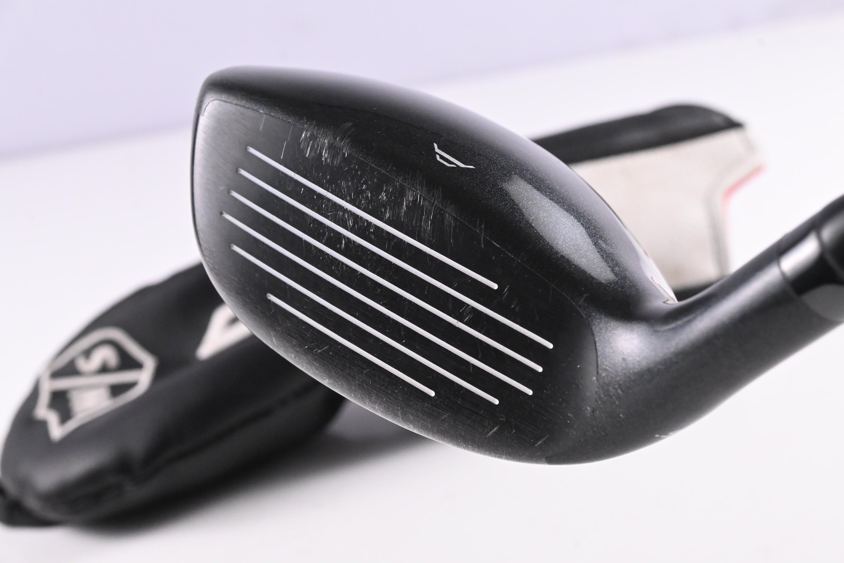 Wilson Staff Launch Pad #3 Hybrid / 19.5 Degree / Senior Flex Helium Black 65