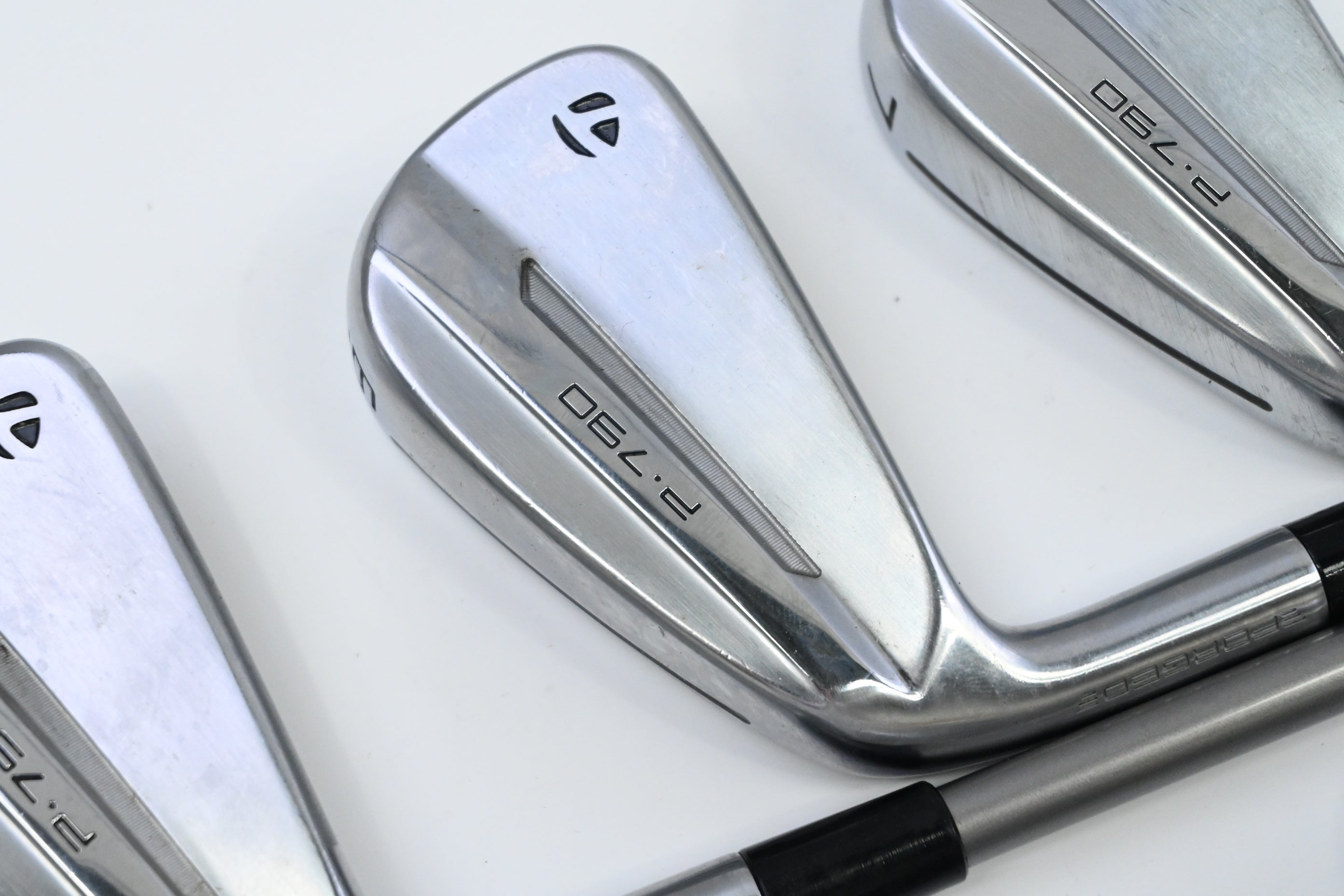 Left Hand Taylormade P790 2025 Irons / 5-PW / Regular Flex Speeder NX TCS 50