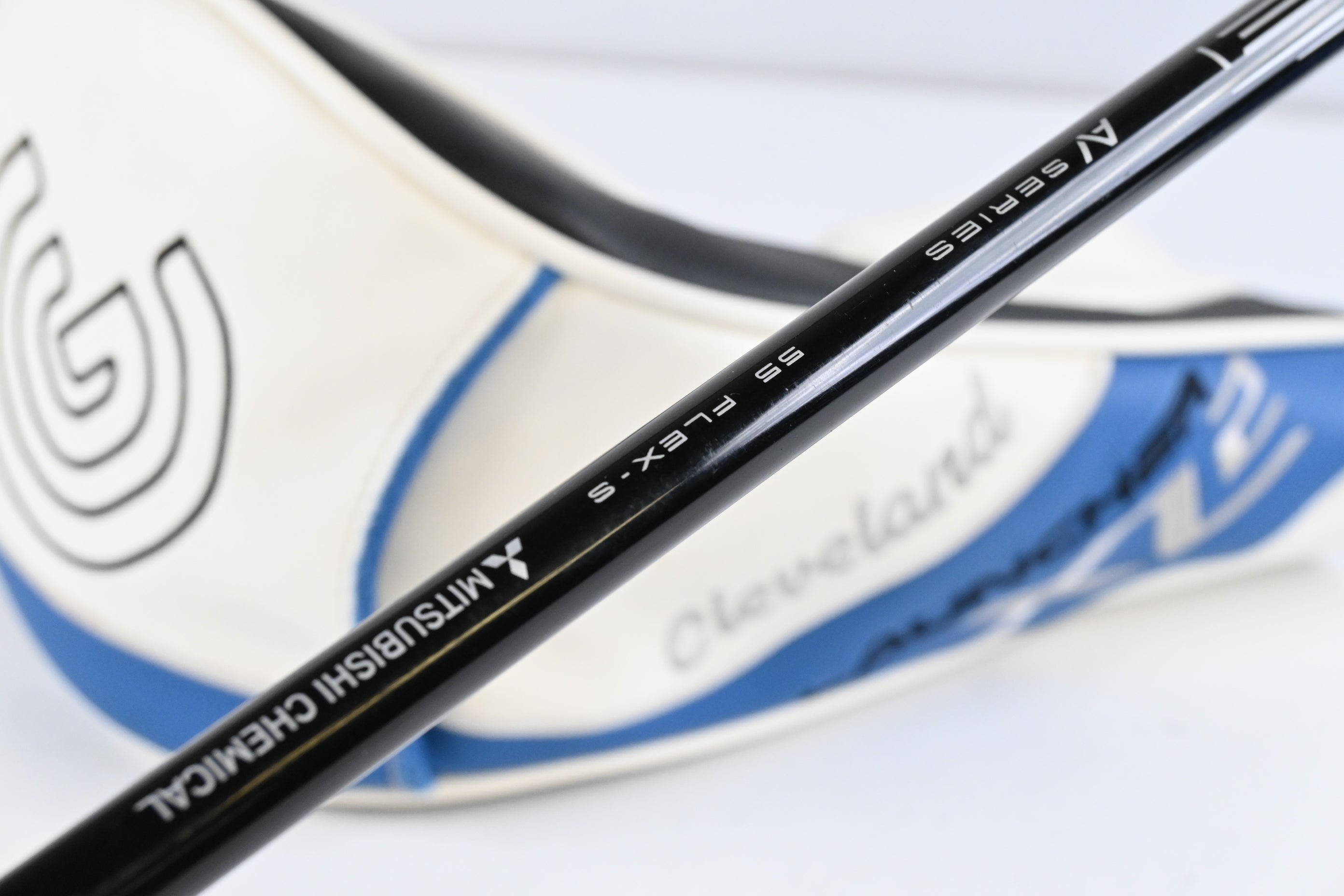 Cleveland Launcher XL 2 Driver / 9-12 Degree / Stiff Flex Tensei AV Blue 55