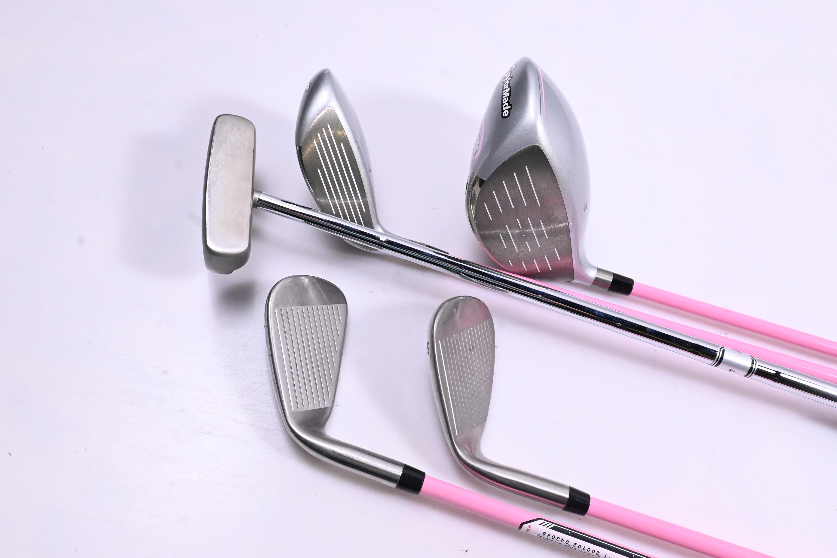 TaylorMade Rory McIlroy Junior Package Set / Woods, Irons, Putter, Bag