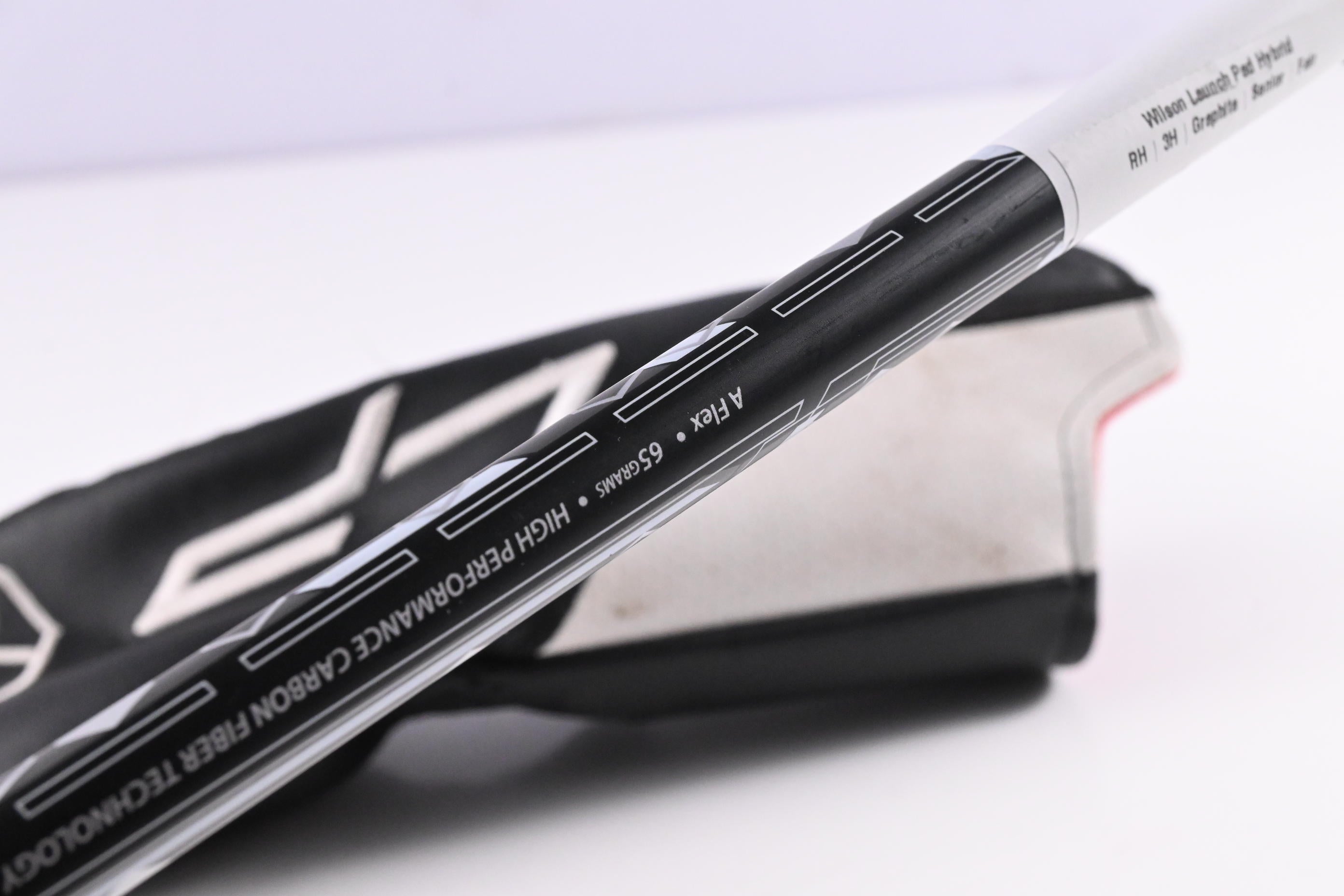Wilson Staff Launch Pad #3 Hybrid / 19.5 Degree / Senior Flex Helium Black 65