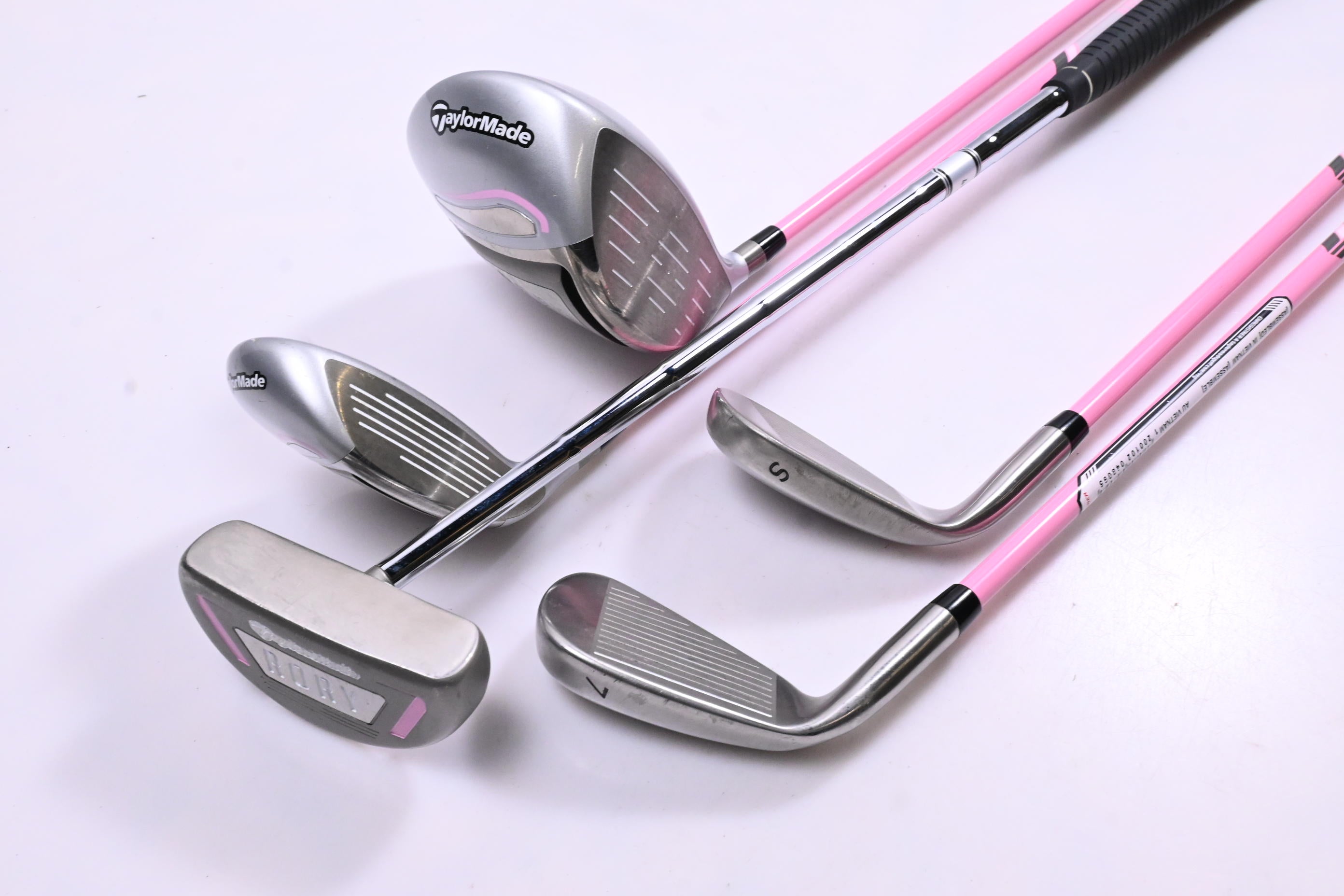 TaylorMade Rory McIlroy Junior Package Set / Woods, Irons, Putter, Bag