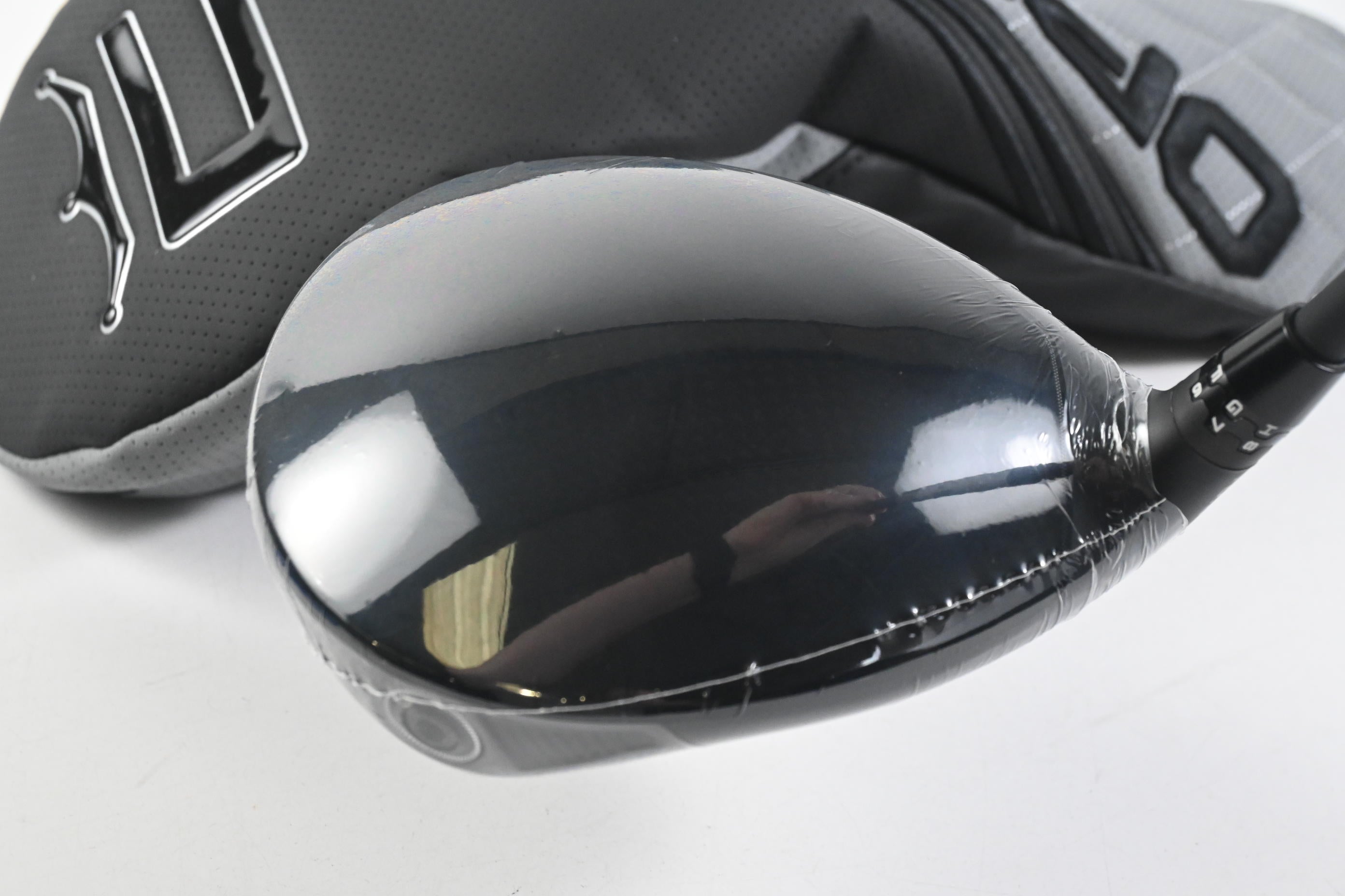 Left Hand Cobra OPTM X Driver / 10.5 Degree / Regular Flex Kai'li Dark Waves 60