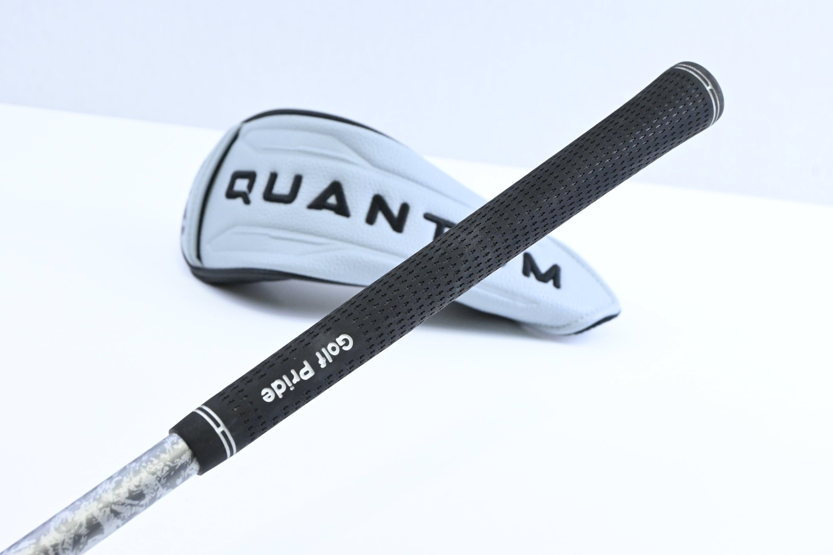 Callaway Quantum Max #3 Wood / 15 Degree / Regular Flex Denali Frost Silver 60
