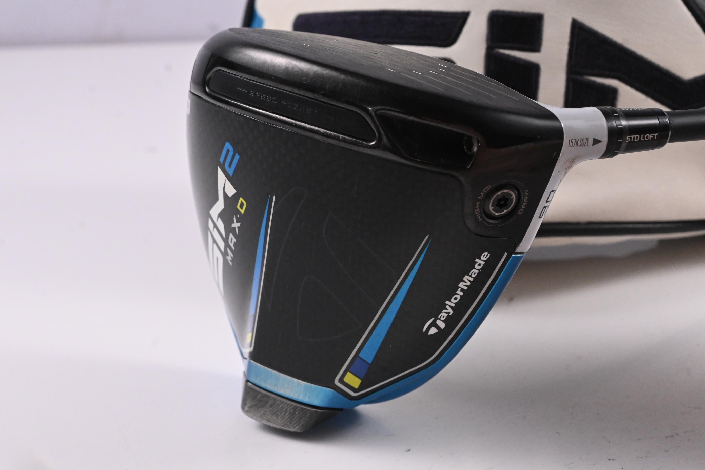 Taylormade SIM2 Max D Driver / 9 Degree / Regular Flex Kai'li Blue Darkwaves CB
