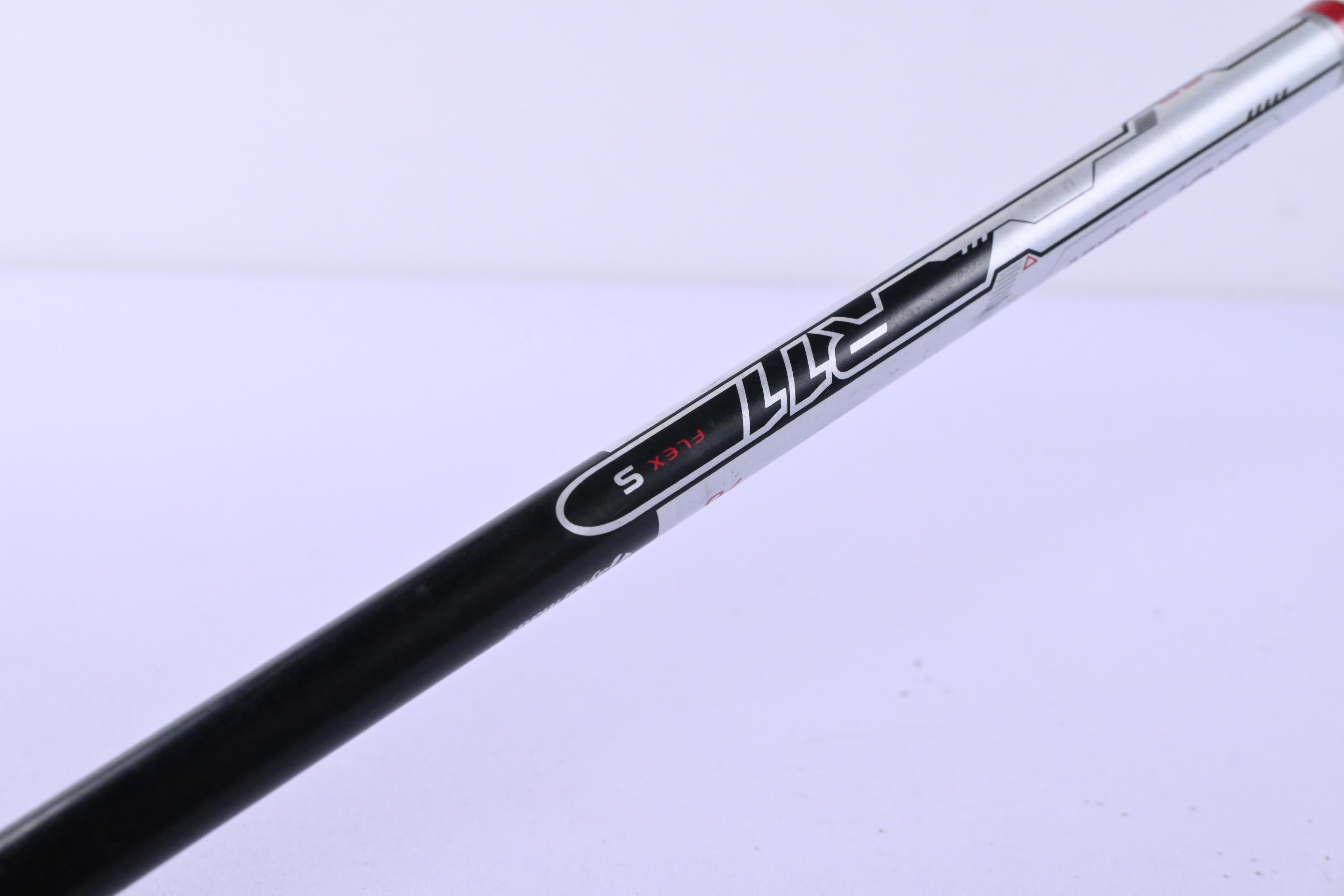 Taylormade R11S #3 Wood / 15.5 Degree / Stiff Flex Fujikura Blur 70 Shaft