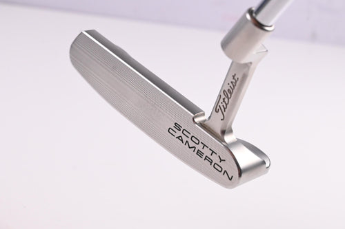 Scotty Cameron Special Select Newport Putter / 35 Inch