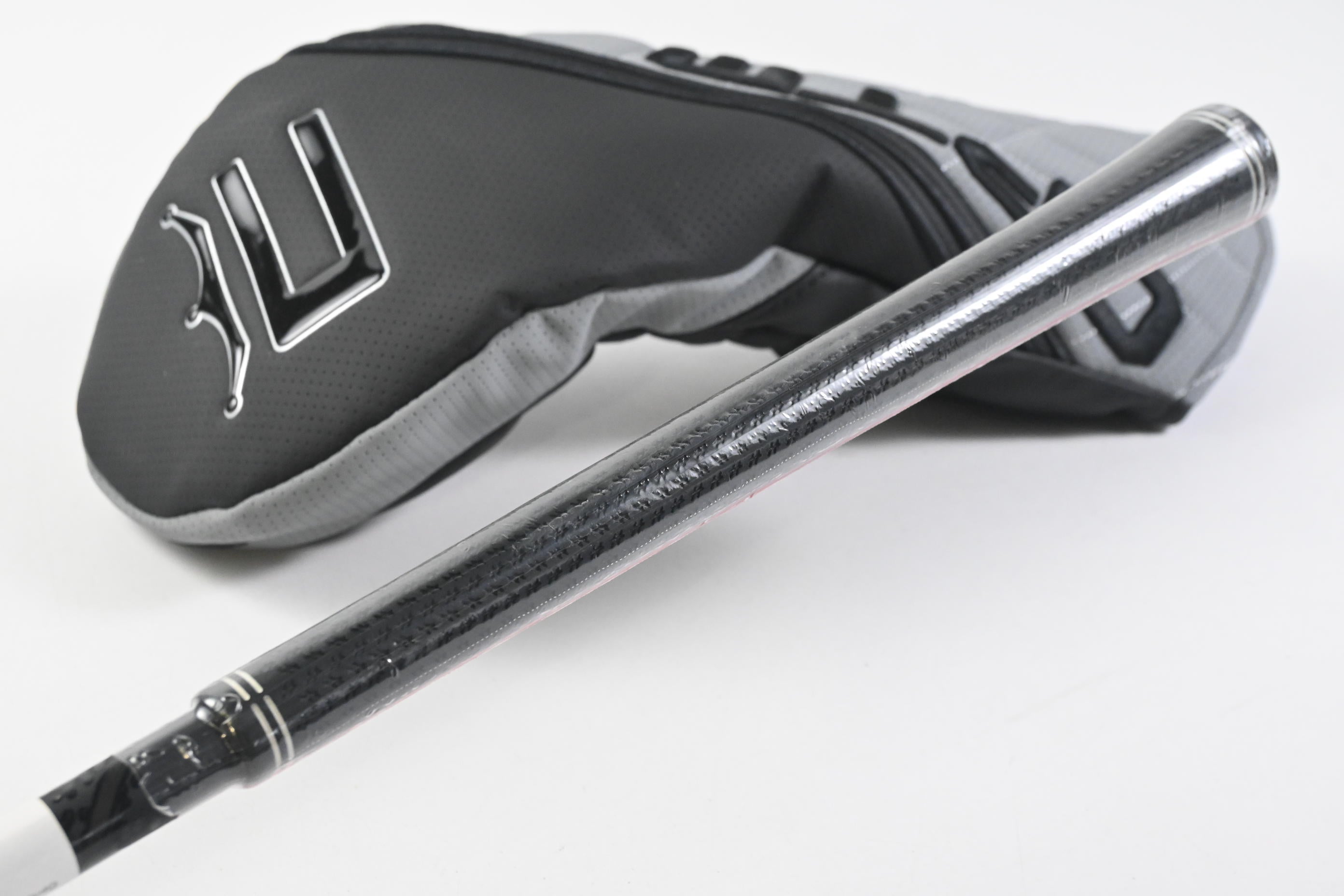 Left Hand Cobra OPTM X Driver / 10.5 Degree / Regular Flex Kai'li Dark Waves 60