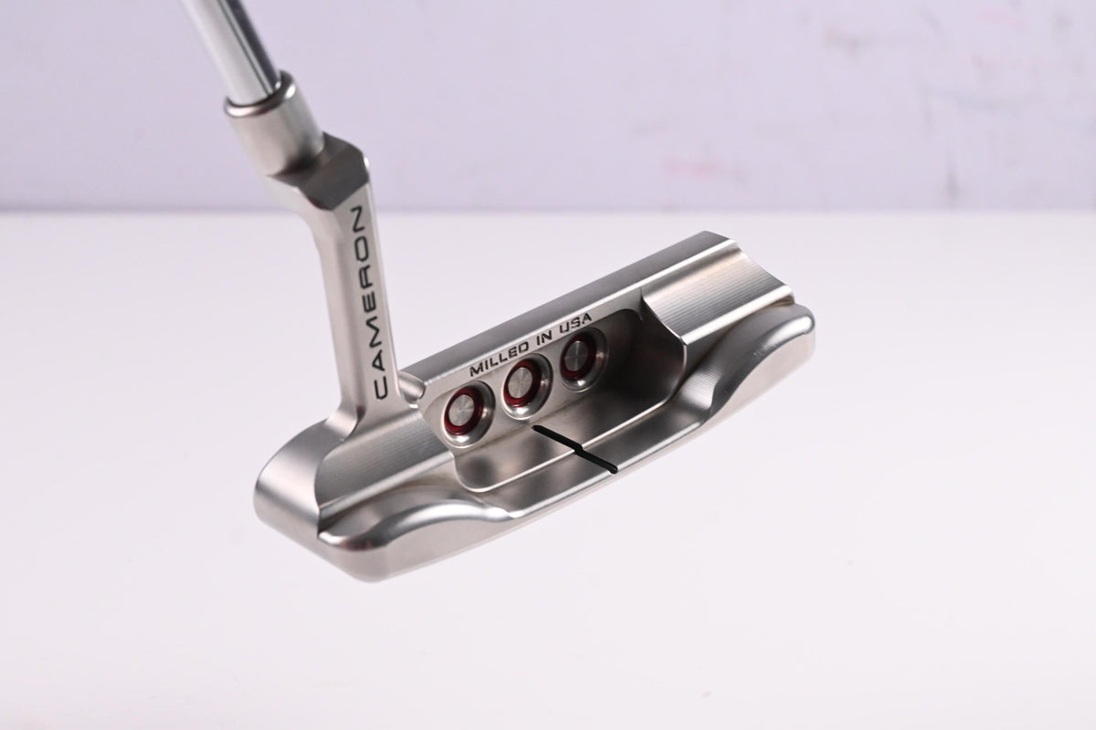 Scotty Cameron Special Select Newport Putter / 35 Inch