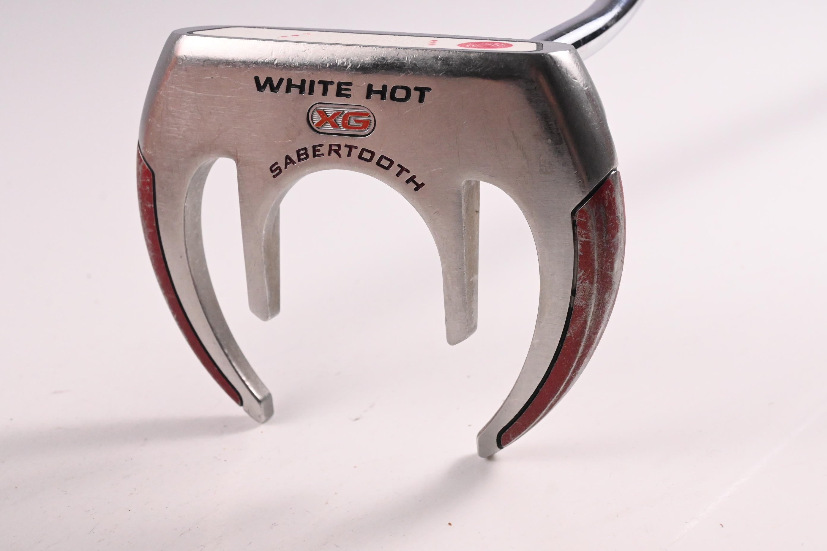 Odyssey White Hot XG Sabertooth Putter / 34 Inch