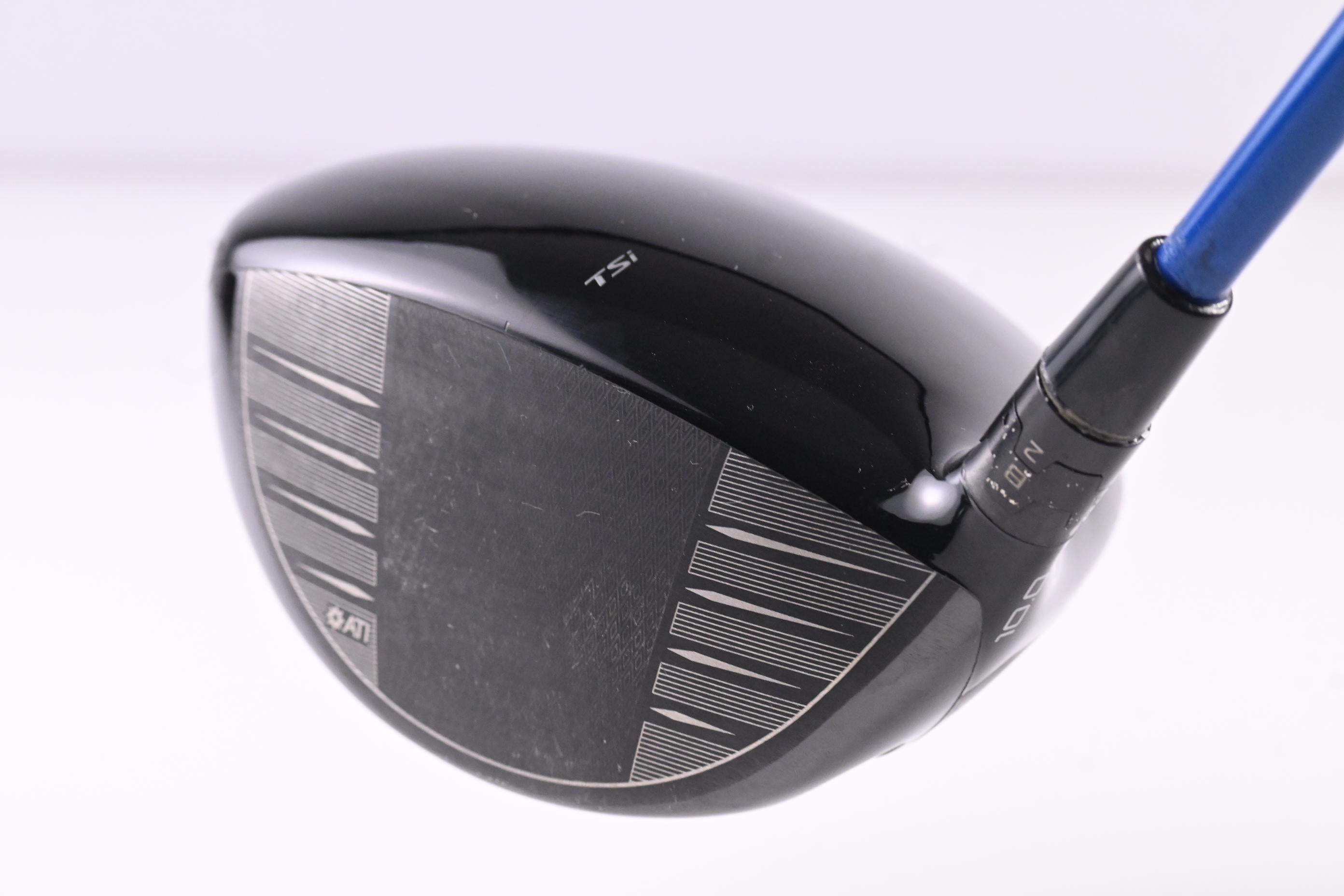 Titleist TSi3 Driver / 10 Degree / Stiff Flex Graphite Design Tour AD BB-6 Shaft