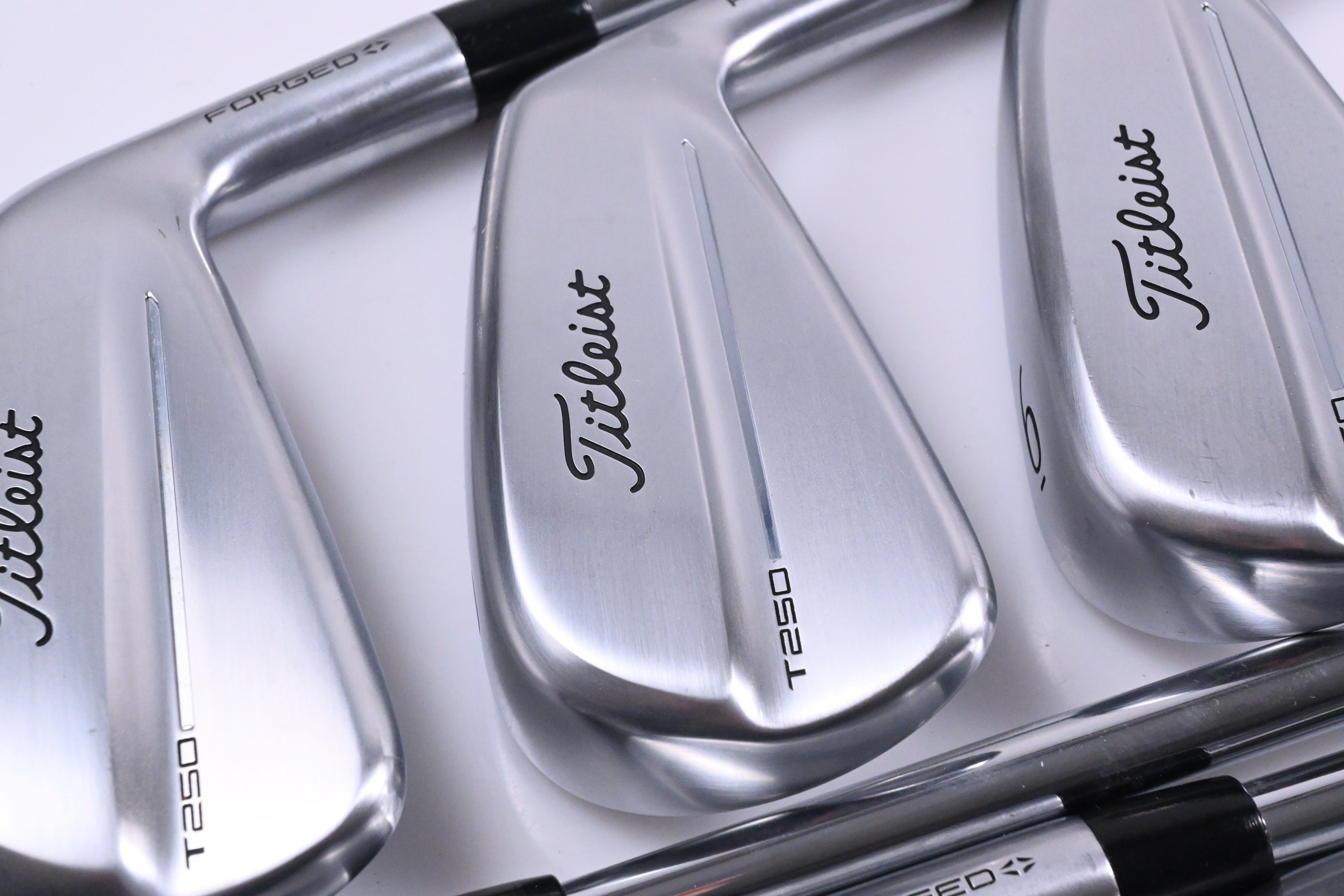Titleist T250 2025 Irons / 4-PW / X-Flex Dynamic Gold X100 Shafts