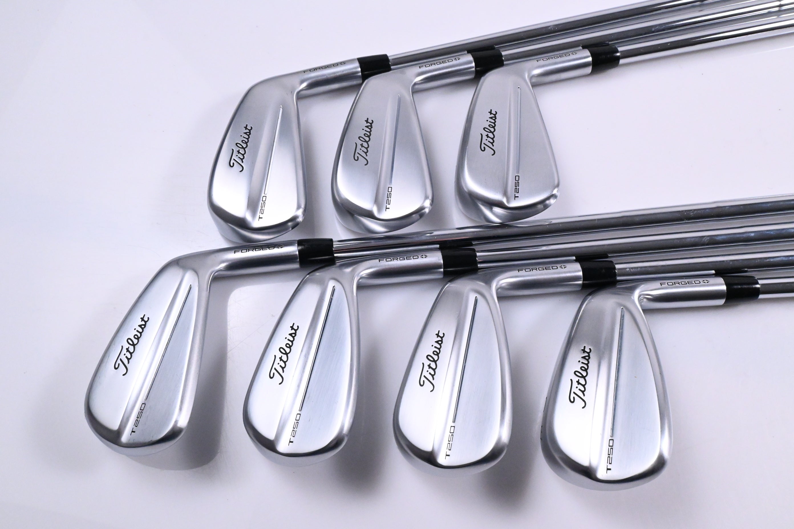 Titleist T250 2025 Irons / 4-PW / X-Flex Dynamic Gold X100 Shafts