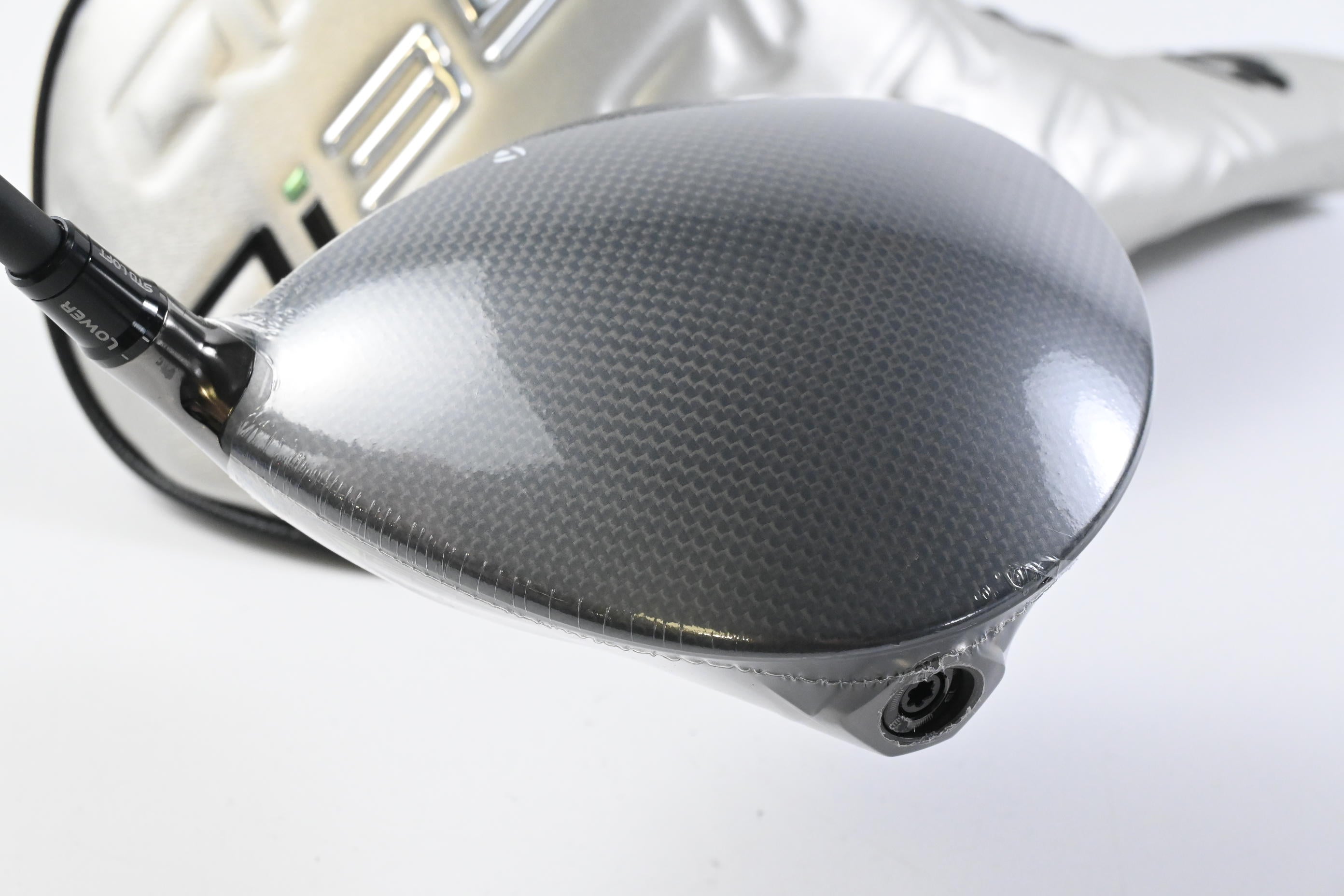 Taylormade Qi35 LS Driver / 9 Degree / Regular Flex Vanquish 5 Shaft