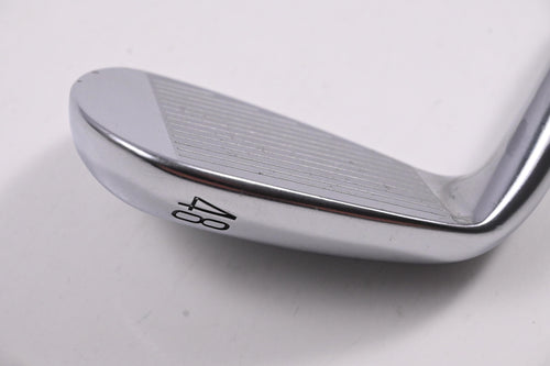 Titleist T200 2021 Pitching Wedge / 48 Degree / Regular Flex AMT Red R300  Shaft