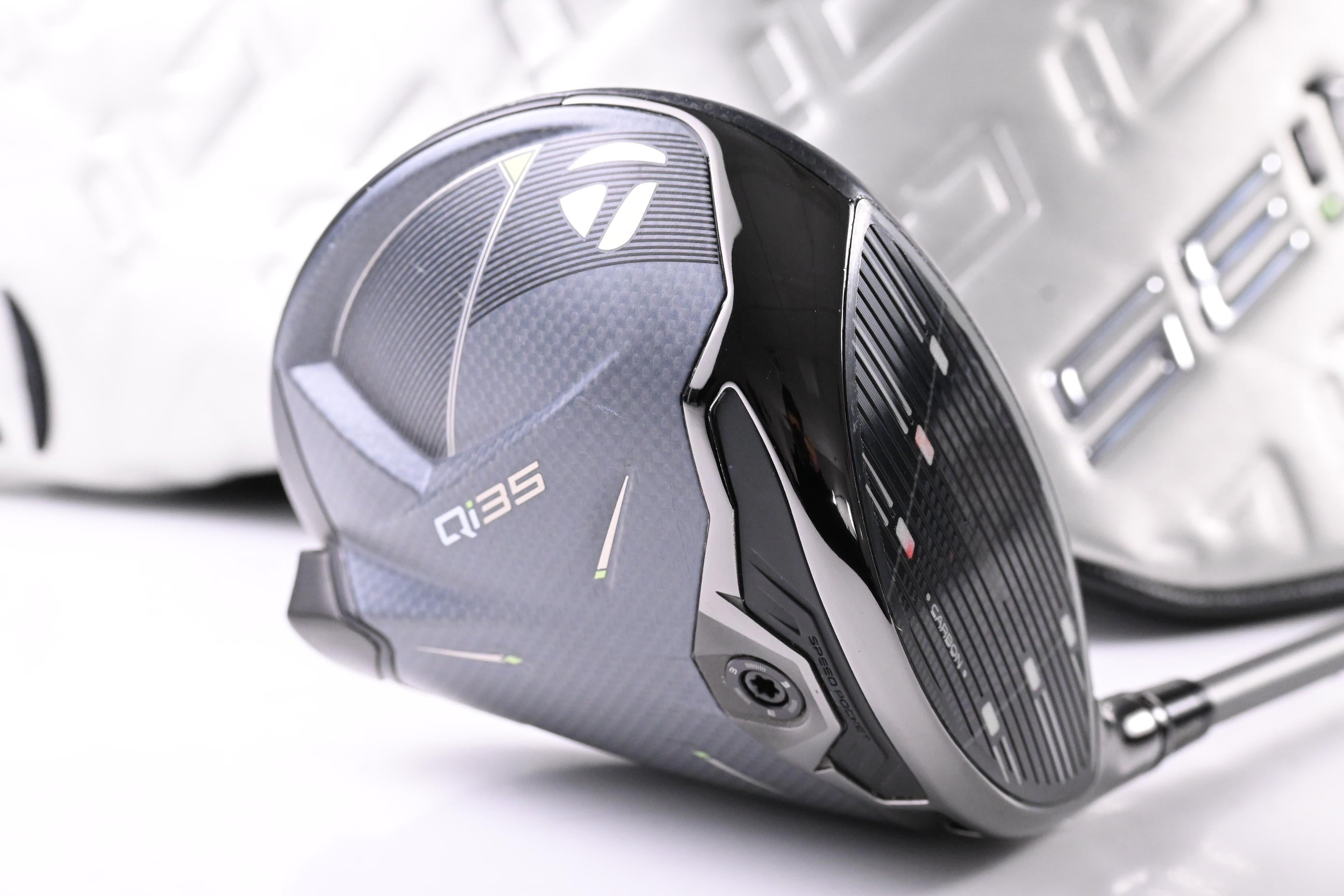 Taylormade Qi35 Driver / 9 Degree / Stiff Flex Fujikura Air Speeder 50 Shaft