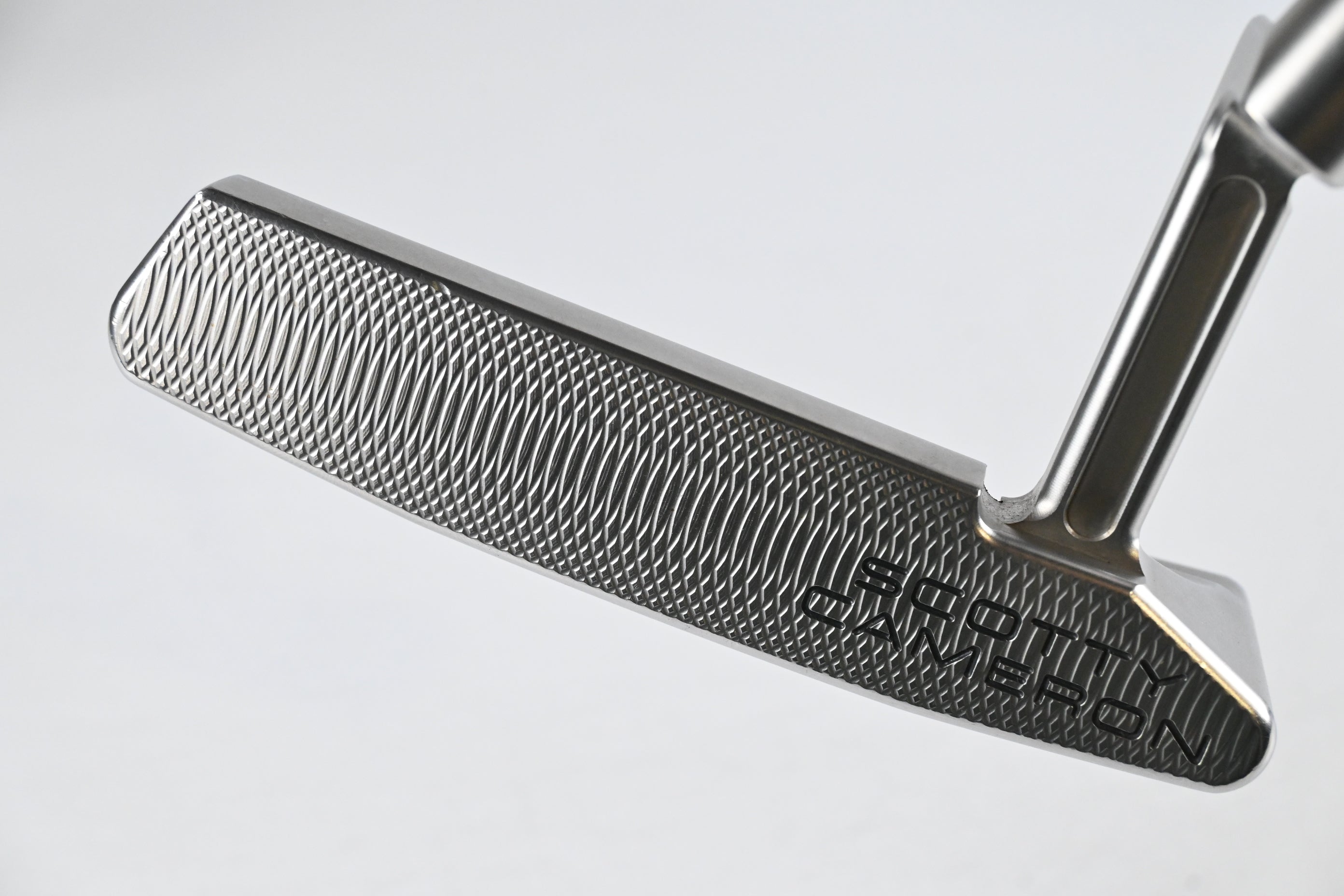 Scotty Cameron Super Select Newport 2+ Putter / 34 Inch