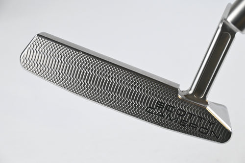 Scotty Cameron Super Select Newport 2+ Putter / 34 Inch