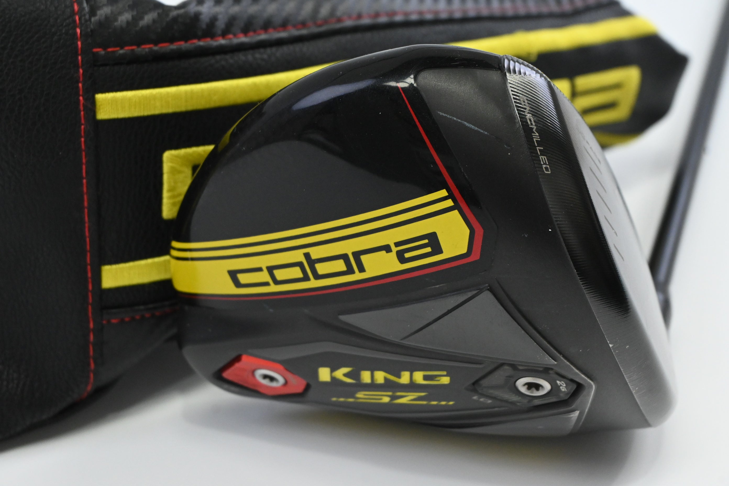 Cobra King Speedzone Driver / 10.5 Degree / Regular Flex UST Helium Black 5