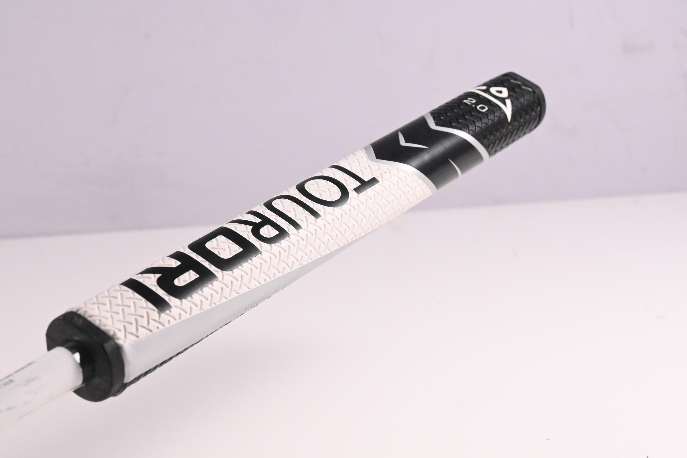 Odyssey White Hot XG Sabertooth Putter / 34 Inch