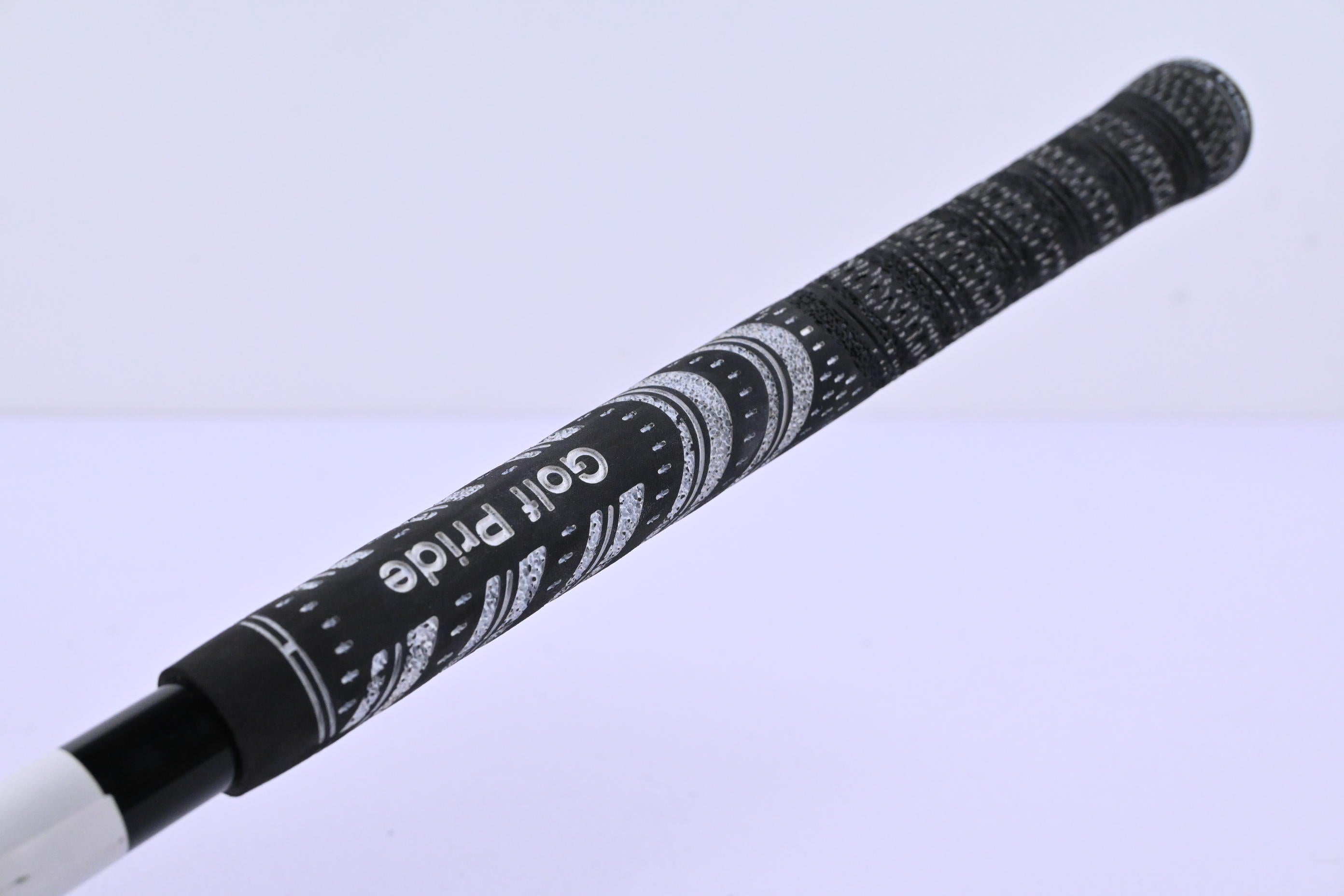 Titleist TSi3 #3 Hybrid / 20 Degree / Regular Flex Kuro Kage 60 Shaft