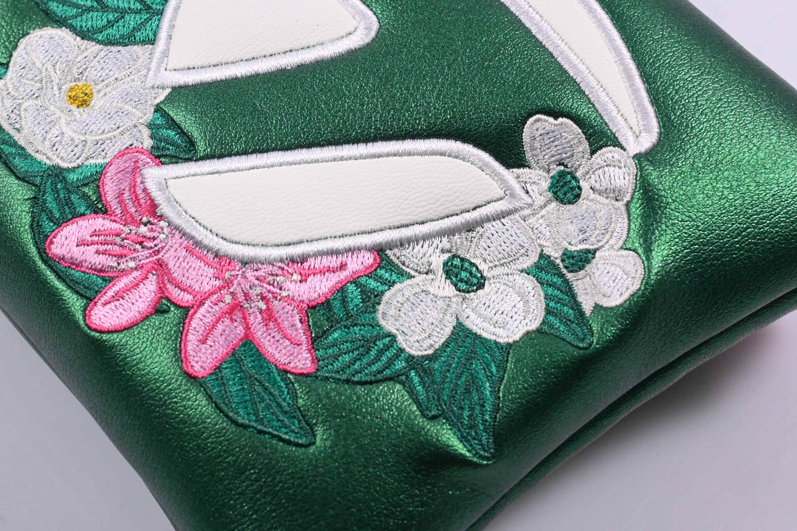 Taylormade Season Opener 2025 Mallet Putter Headcover / Green, White & Pink