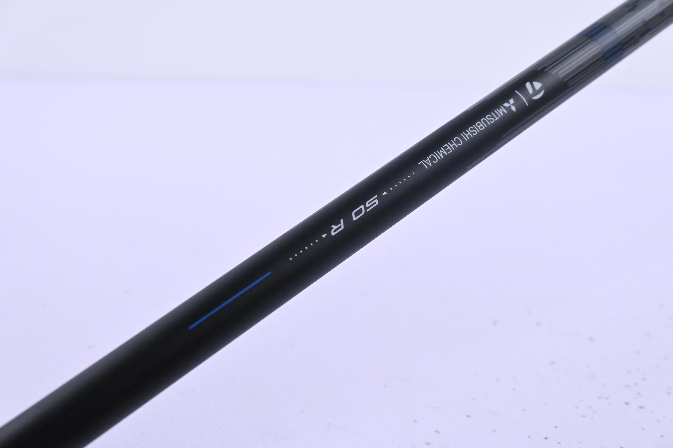 Taylormade Qi4D Driver / 10.5 Degree / Regular Flex REAX 50 Shaft