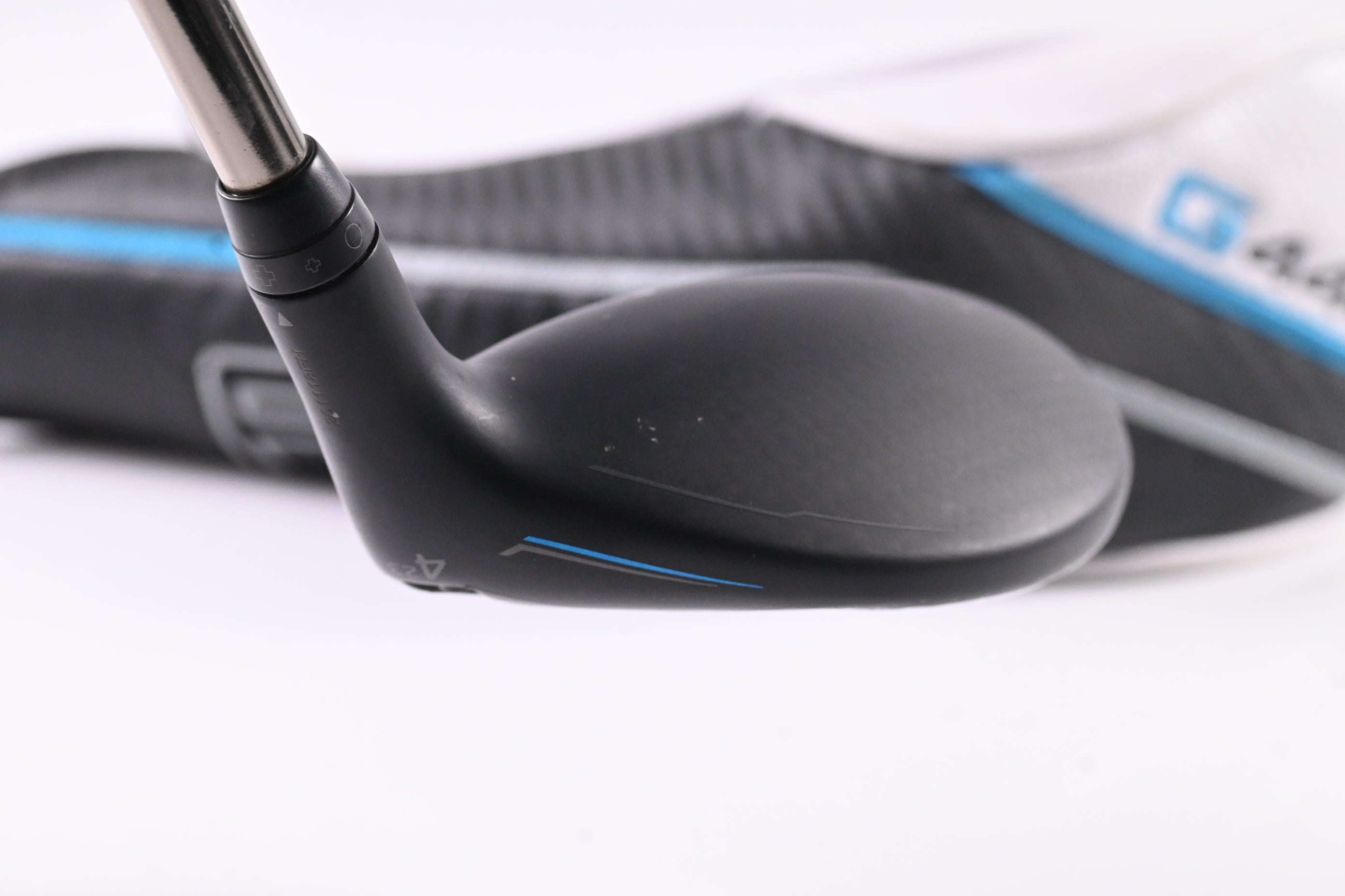 Ping G440 #4 Hybrid / 23 Degree / Stiff Flex Ping Tour 2.0 Chrome 85 Shaft